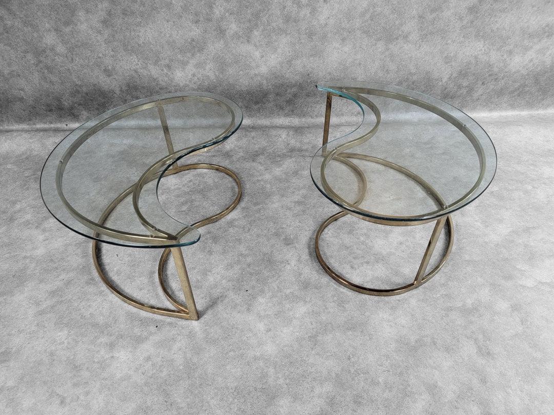 MCM Milo Baughman Style Brass Tear Drop Ying/Yang Coffee/Side Tables For Dia For Sale 1
