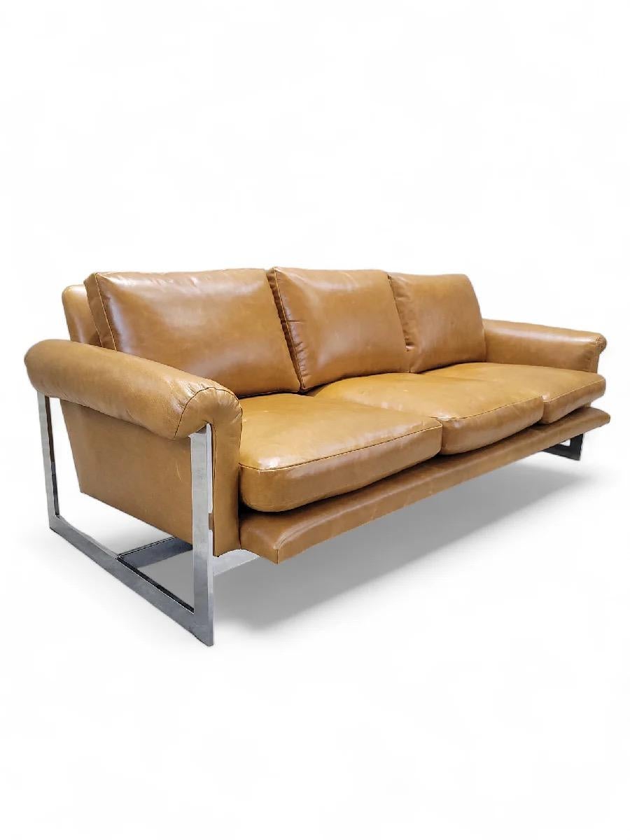MCM Milo Cruisin' Style Chrome Flat Bar Sofa Neu gepolstert in Leder (Moderne der Mitte des Jahrhunderts) im Angebot