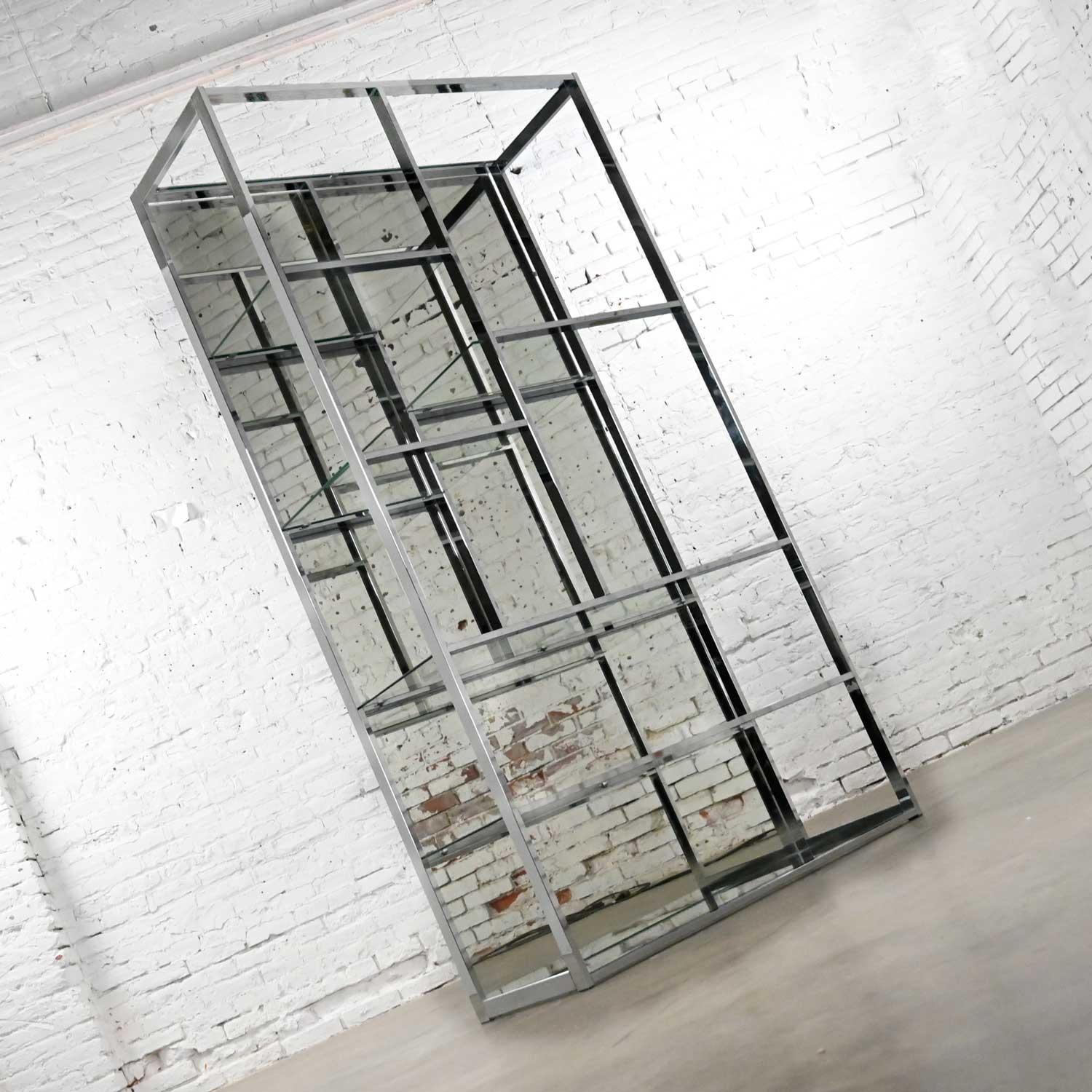 Mid-Century Modern MCM - Modern Chrome & Glass Etagere Mirrored Back Style Design Institute America For Sale