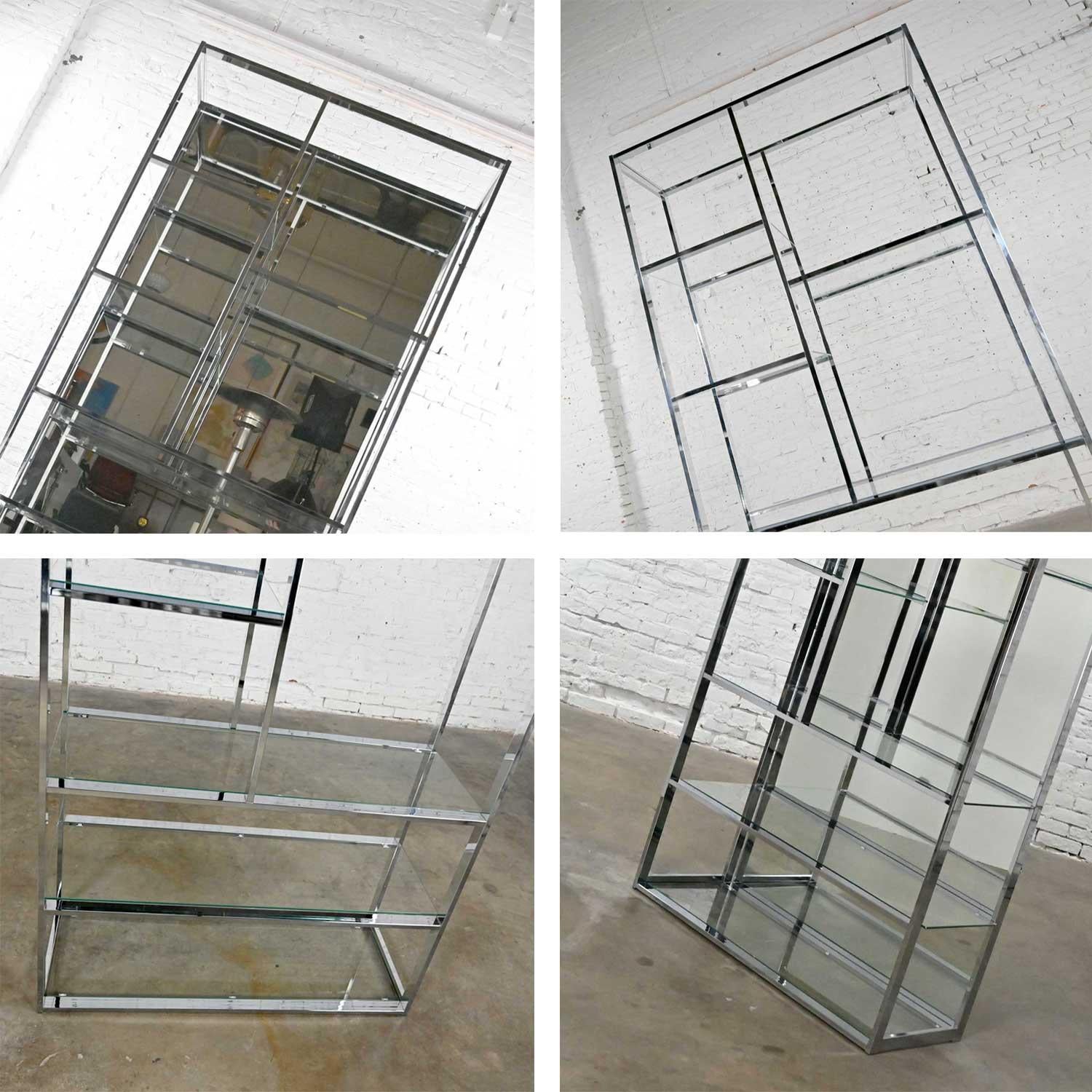 Unknown MCM - Modern Chrome & Glass Etagere Mirrored Back Style Design Institute America For Sale