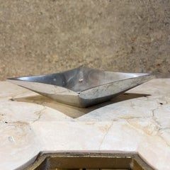 MCM Modern Diamond Dish Aluminum