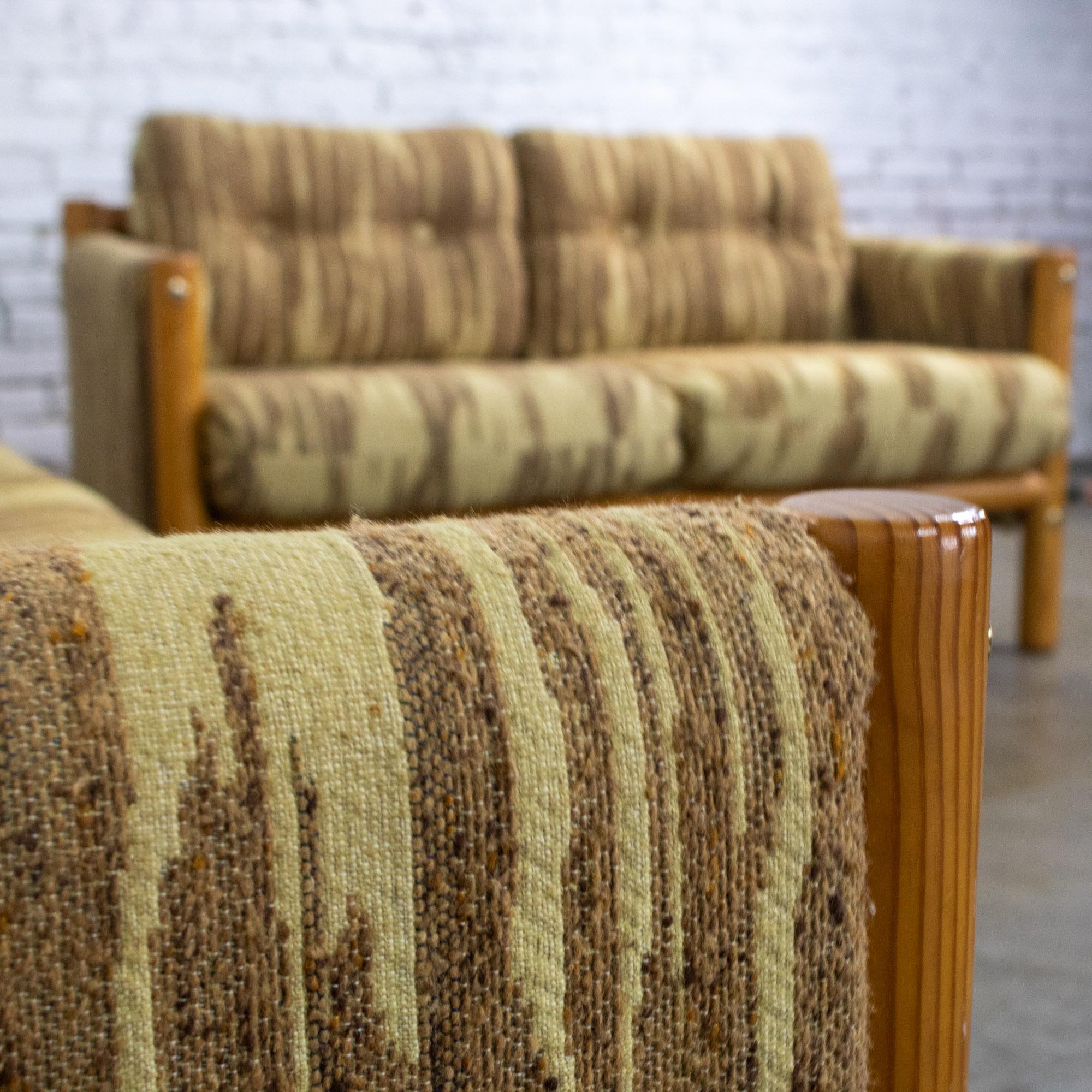 MCM - Canapé et loveseat modernes Cadre en bois de pin Toile avec tissu à points de flamme en vente 6