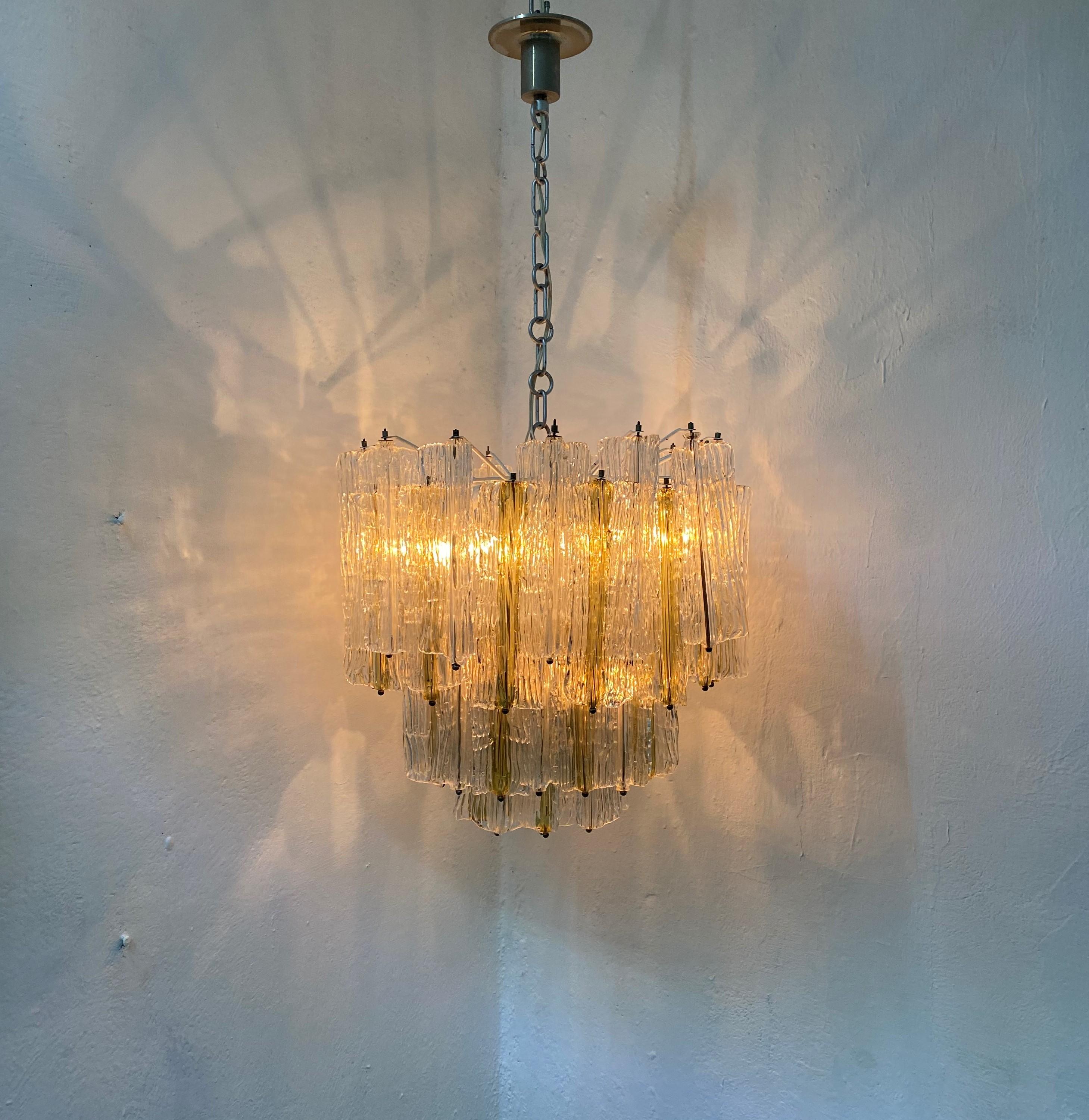 MCM Murano Glass Chandelier by Toni Zuccheri for Venini, Italy, ca. 1970 For Sale 6