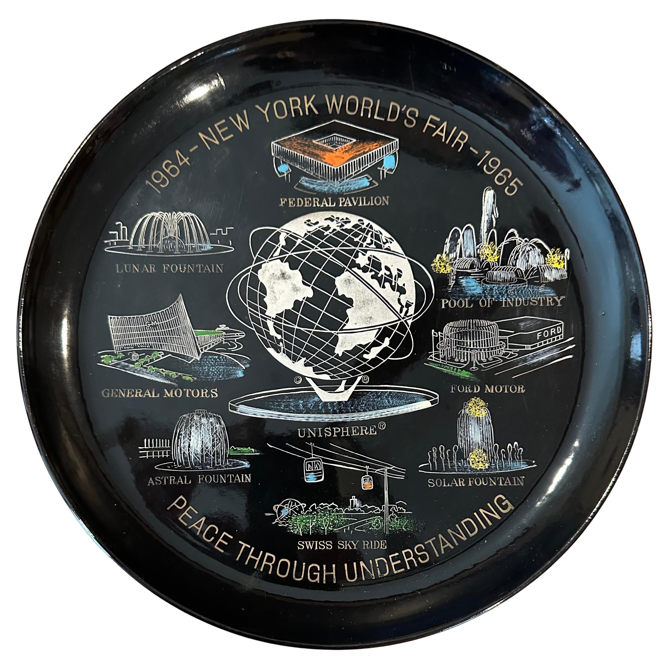 Plato / Bandeja MCM Feria Mundial de Nueva York "Paz mediante el entendimiento" '64 en venta
