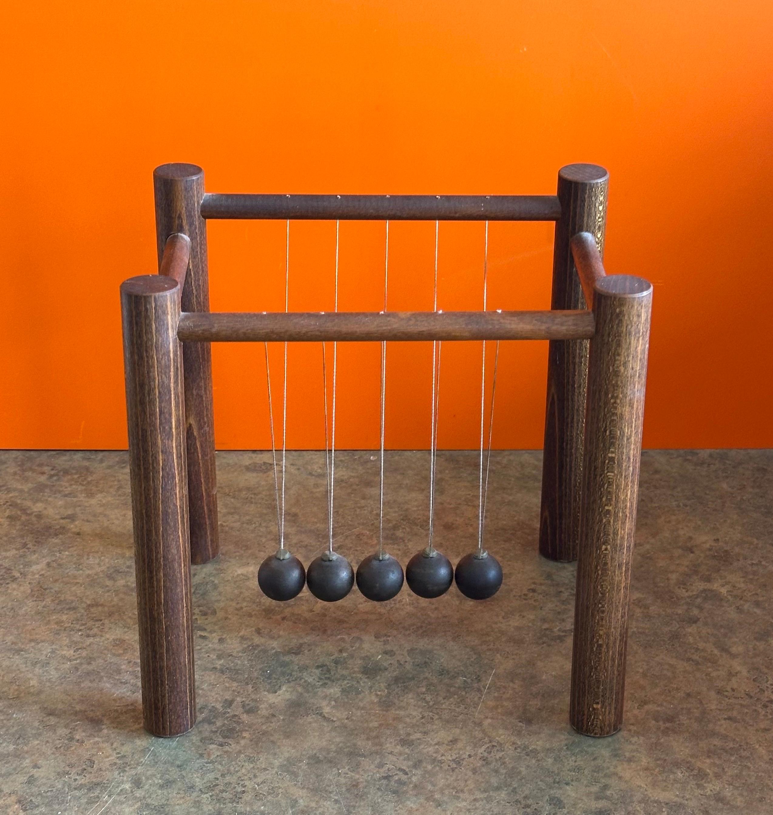 Steel MCM Newton's Cradle 