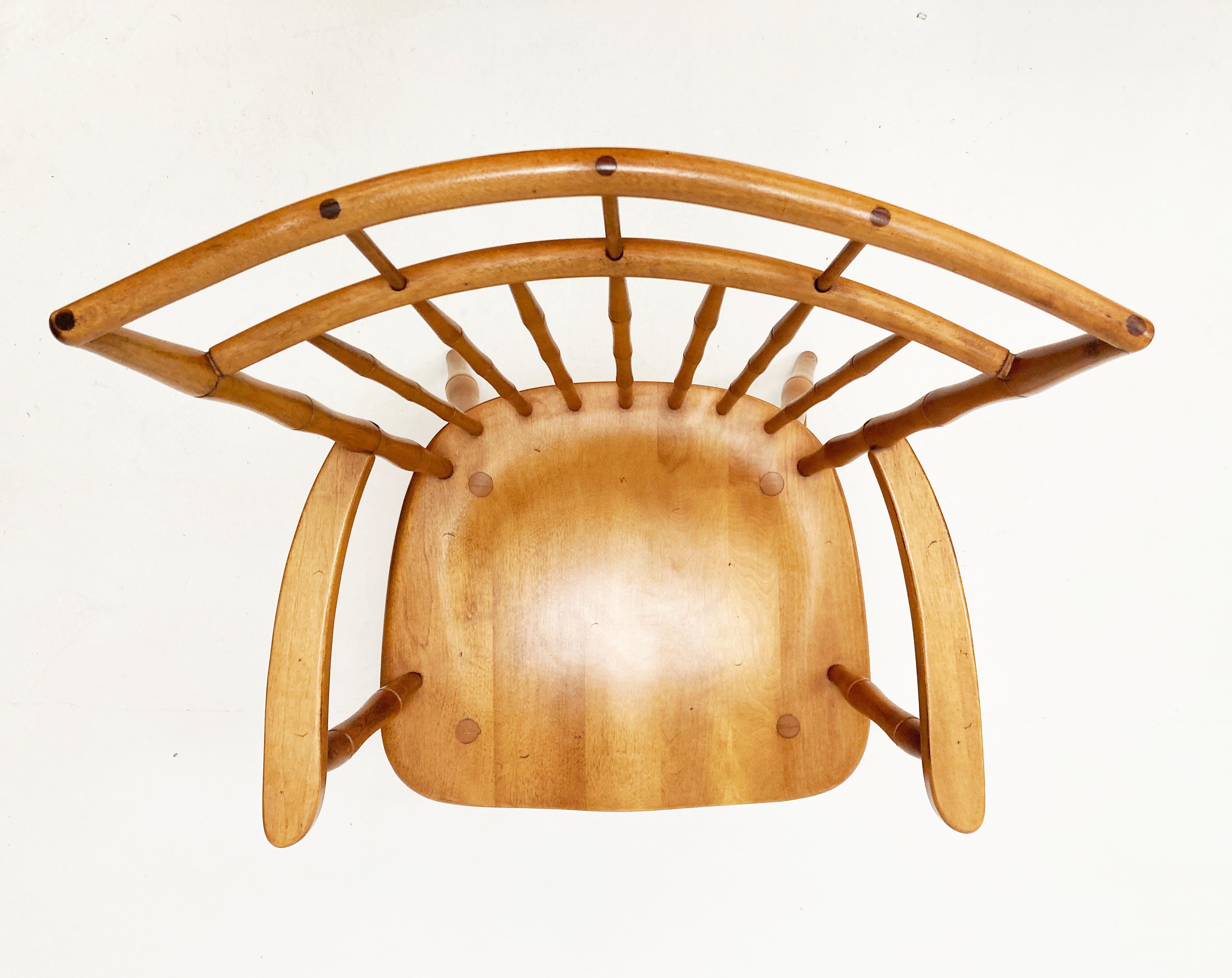 Chaises de salle à manger MCM Nichols & Stone American Windsor Birdcage Maple Bamboo 6 en vente 4