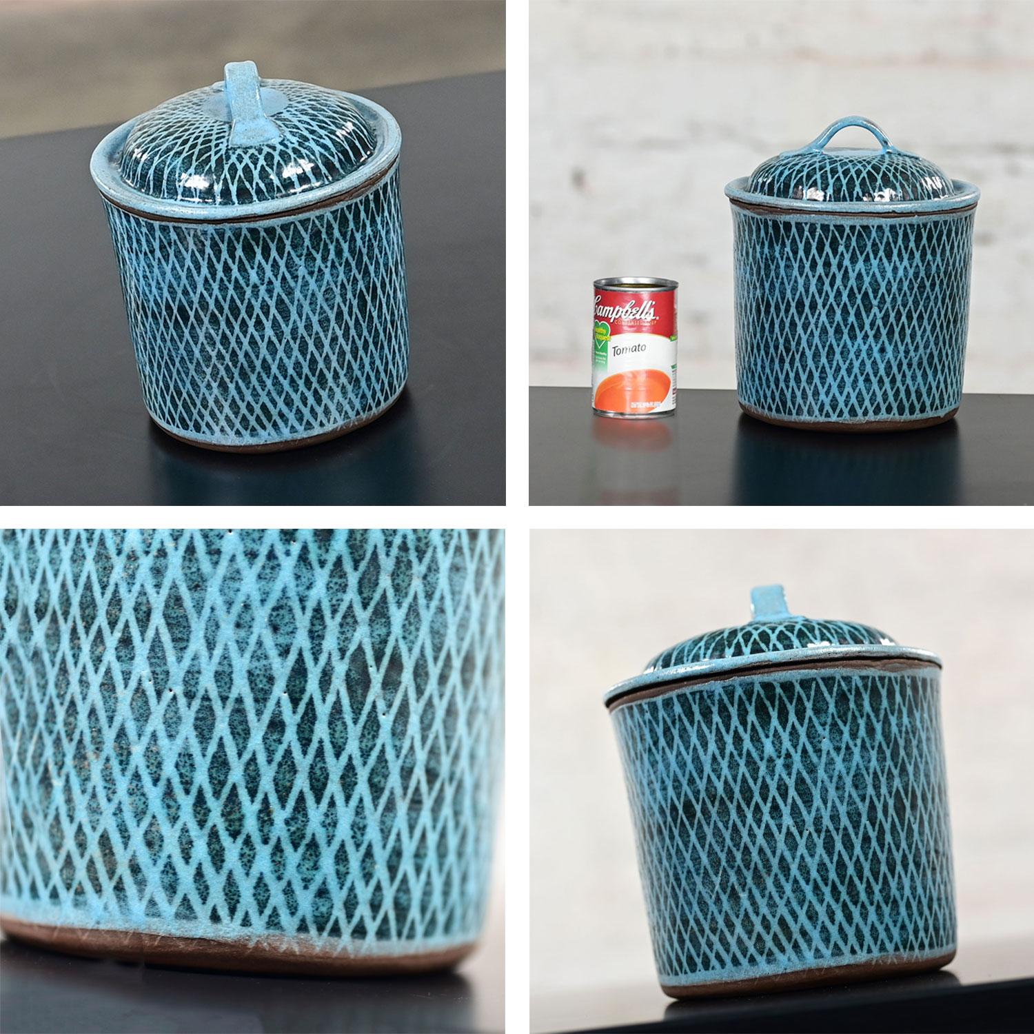 MCM Northern California Pottery Barattolo con coperchio blu di Niels Frederiksen in vendita 3