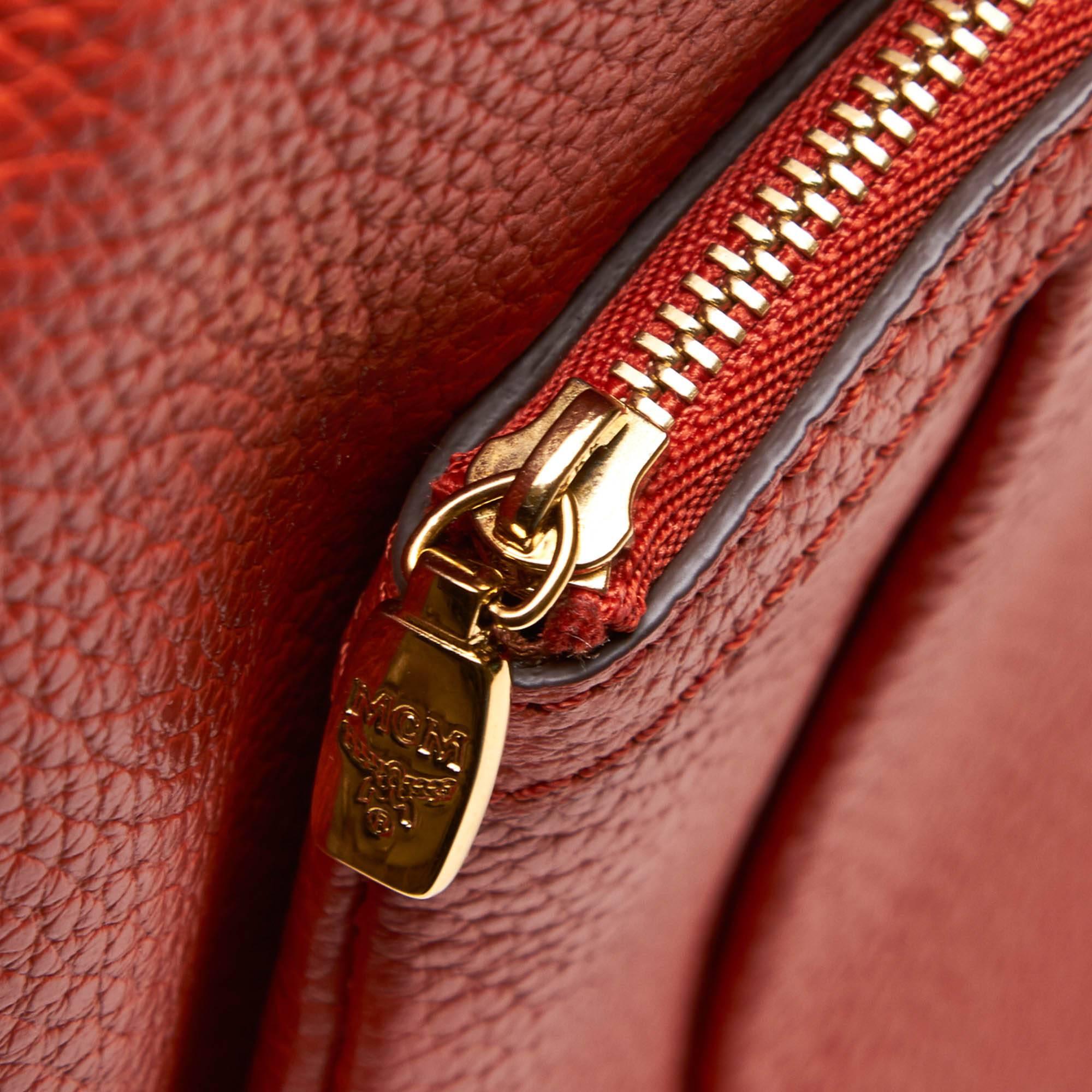 MCM Orange Leather Chain Shoulder Bag For Sale 2