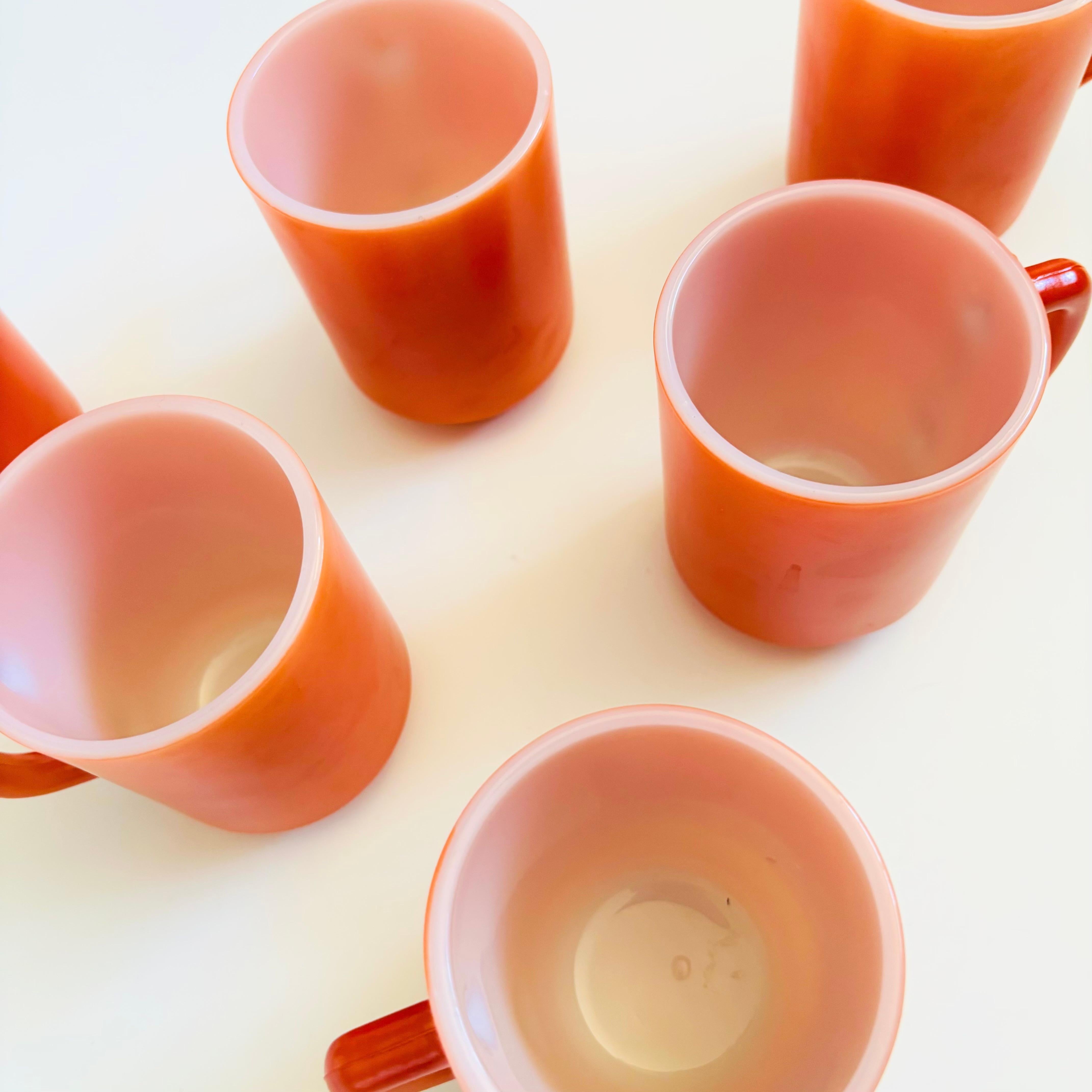 Américain Mugs en verre au lait orange MCM - Lot de 6 en vente