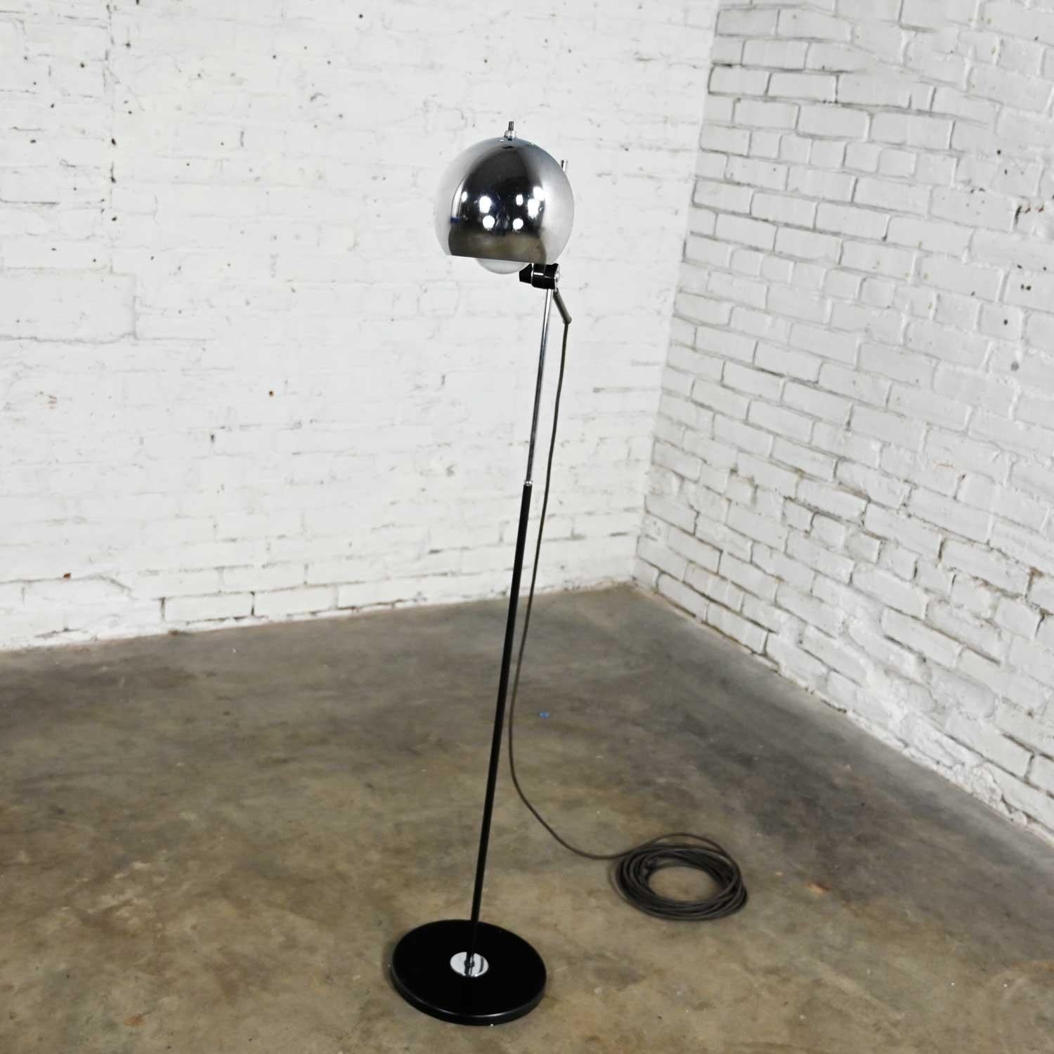 mcm arc lamp