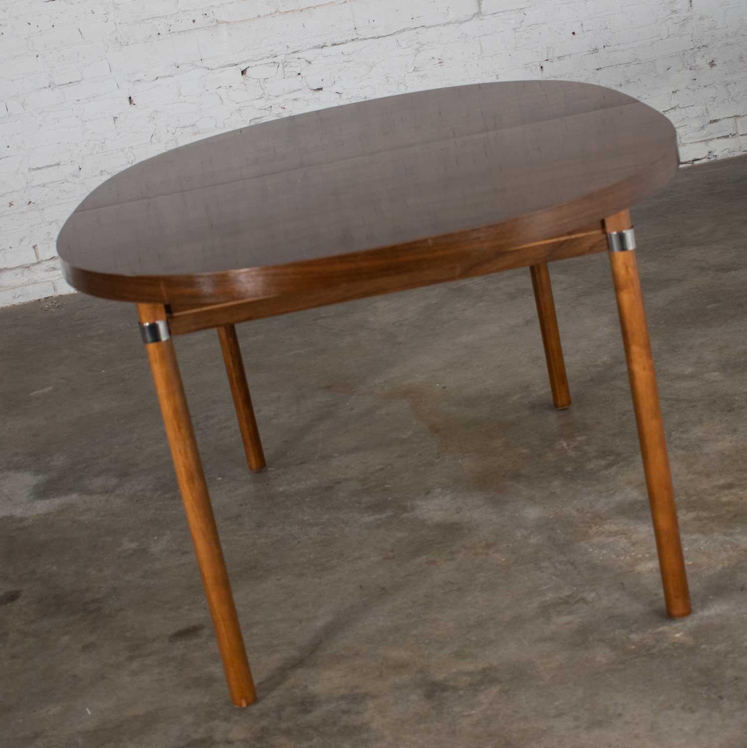 20th Century MCM Oval Walnut Toned Expanding Dining Table Chrome Accents & Laminate Top