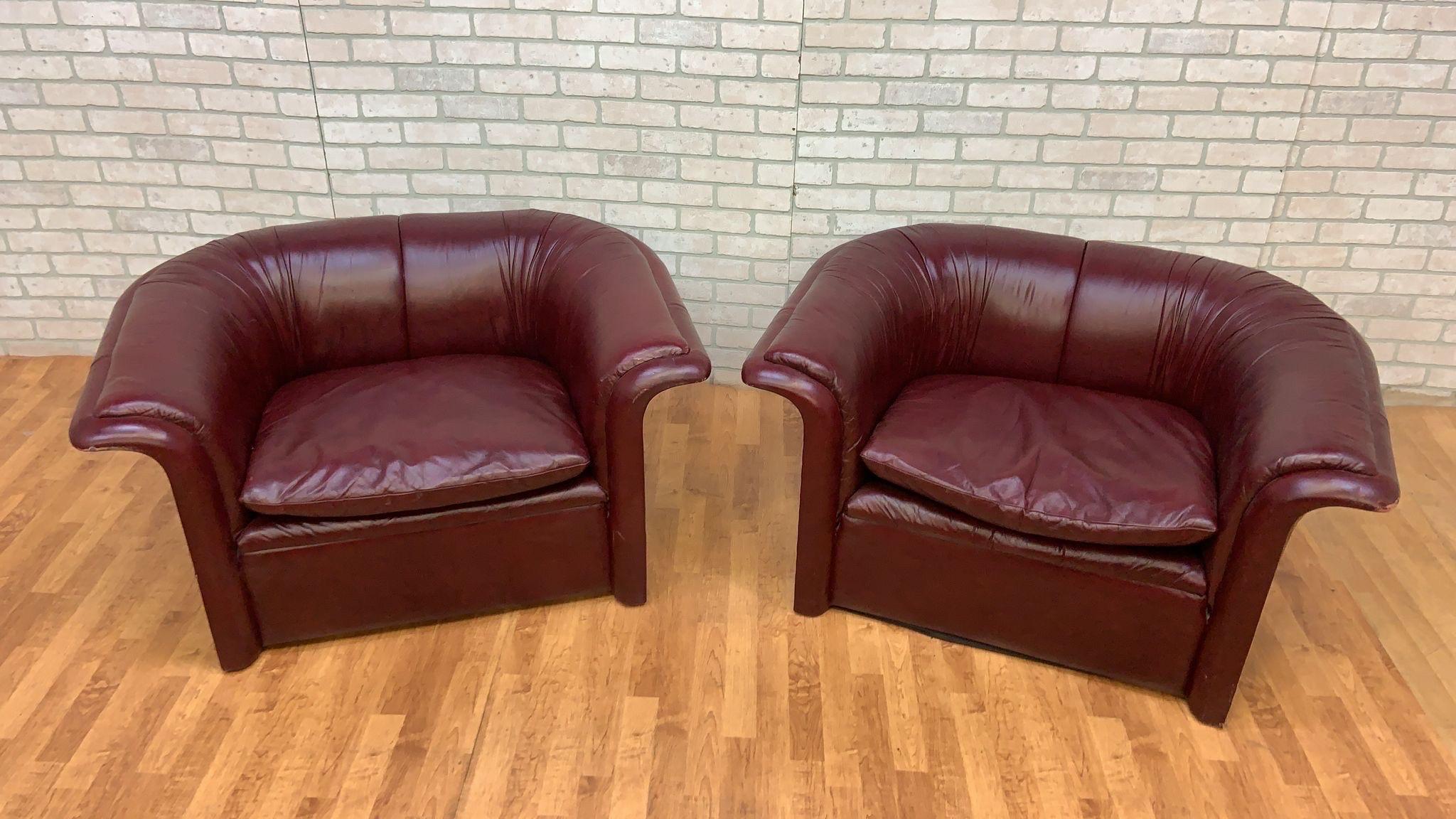 MCM Oversized Flare-Arm Leather Lounges by Dennis Christianson for Dunbar For Sale 1