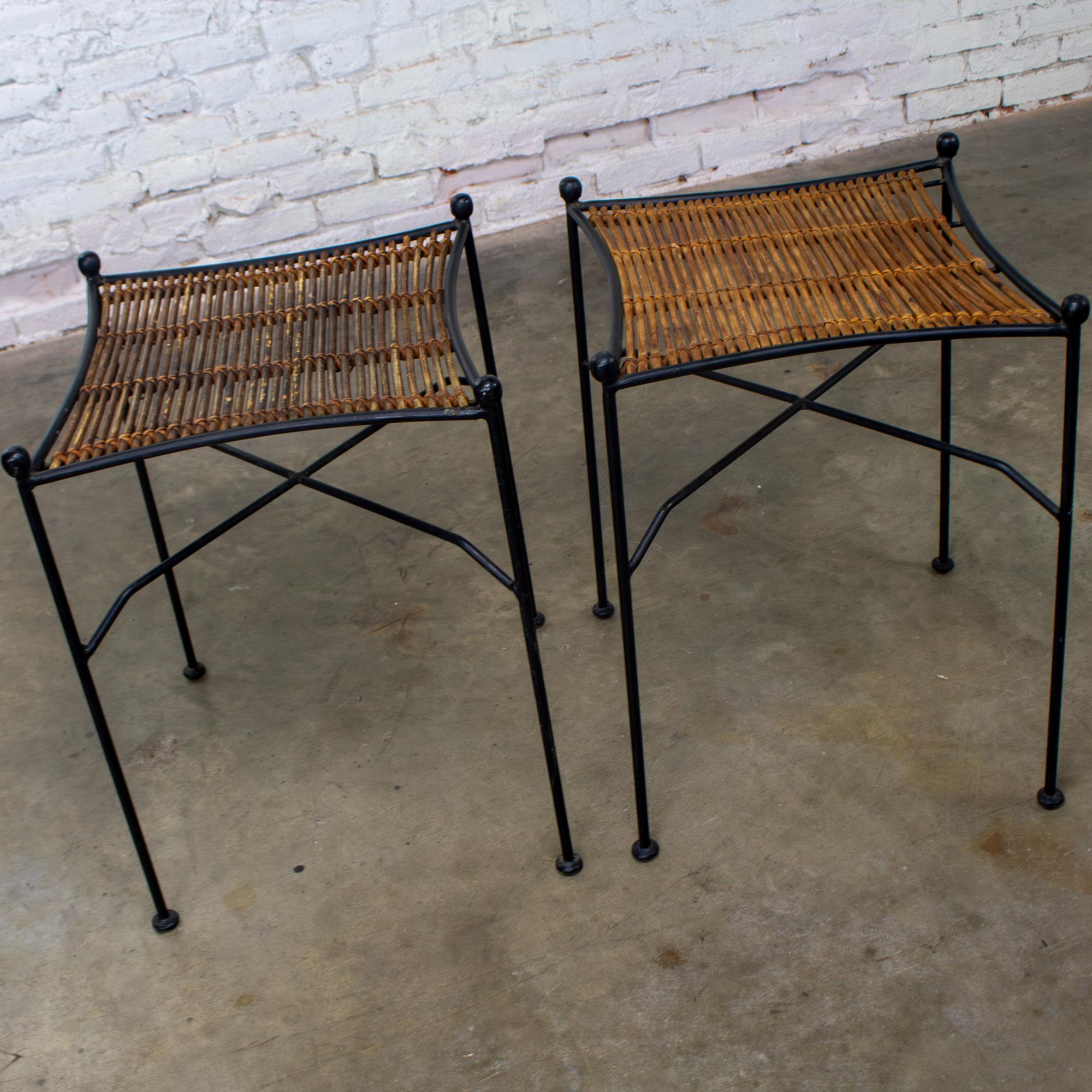Mid-Century Modern MCM Pair End Tables Attr. Pipsan Saarinen Swansen for Ficks Reed Sol-Air Line For Sale