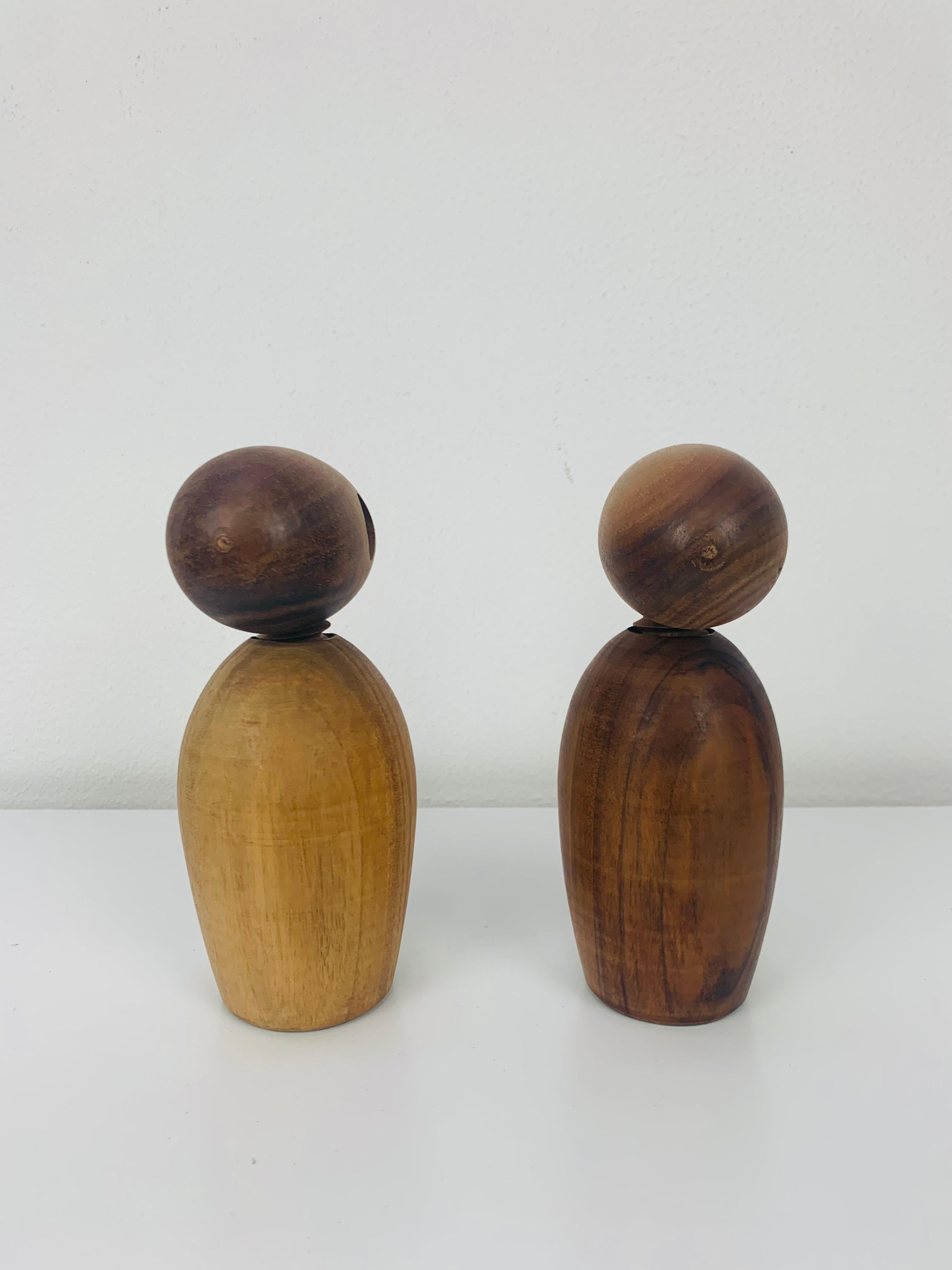MCM par de cascanueces de pájaros, estilo escandinavo, madera de olivo Francés en venta