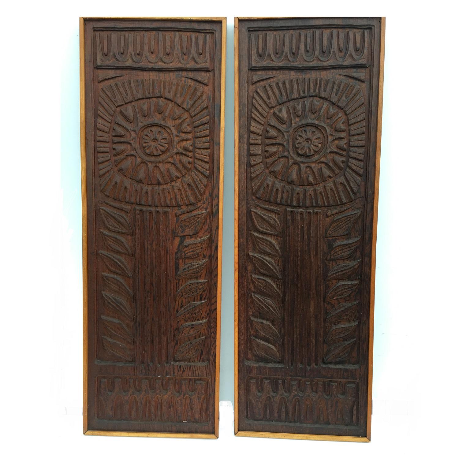 Pair of Evelyn Ackerman wood carved panels for Panelcarve – Joy’s Flower

Rare pair of wood carved panels designed by Evelyn Ackerman for Panelcarve. This particular pair are called Joy’s Flower. These panels really are beautiful.

They were