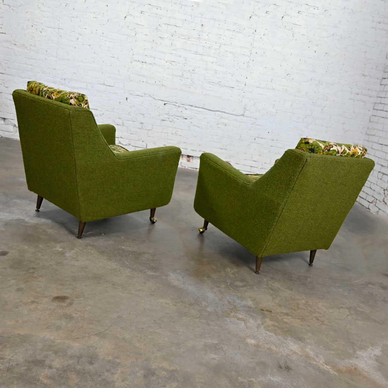 Mid-Century Modern MCM Pair Two-Toned Lounge Chairs by Mastercraft Original Green & Floral Fabric