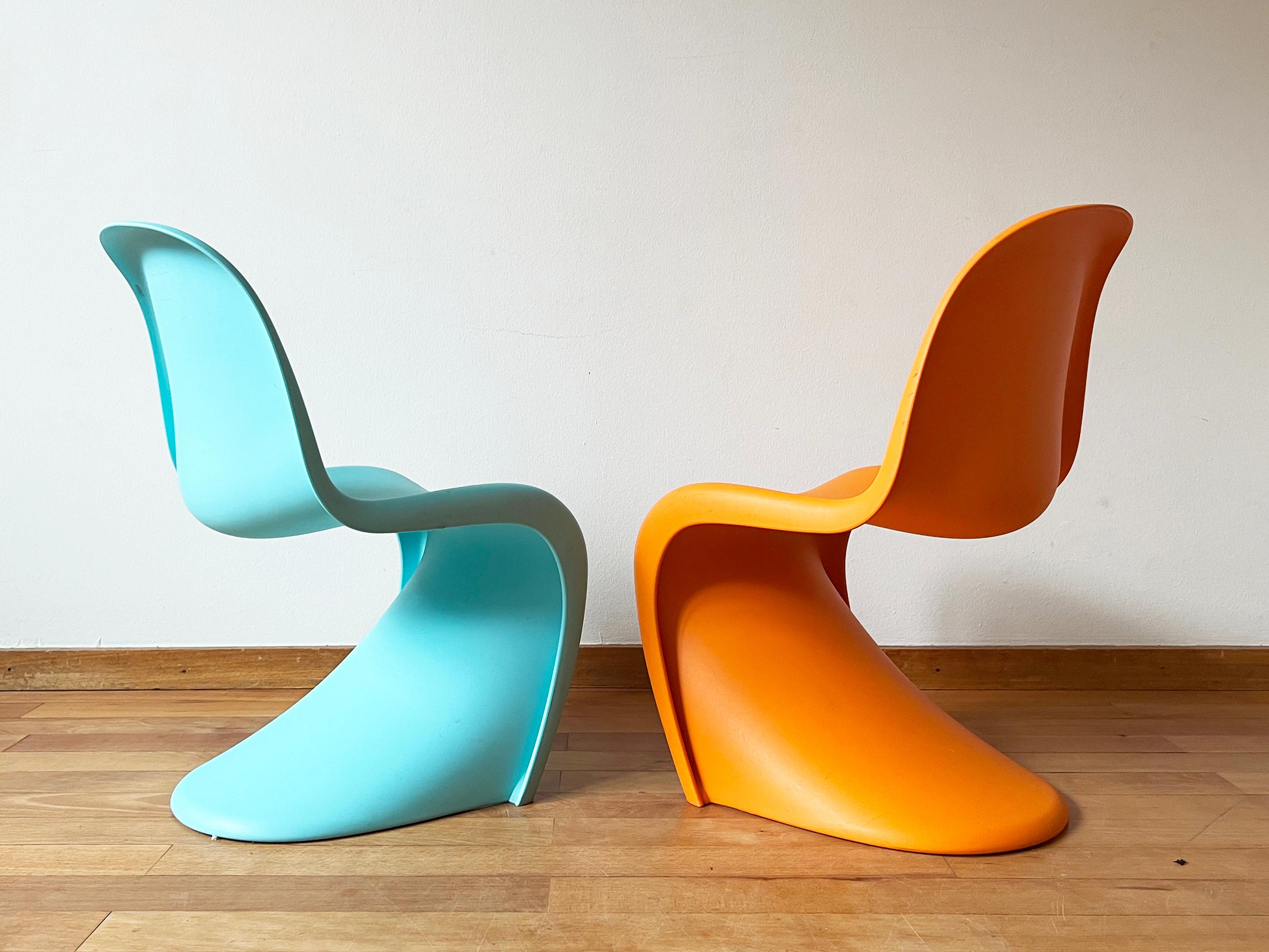 MCM Panton Junior PAIR of Kids Chairs by Verner Panton Vitra, Turquoise + Orange For Sale 3