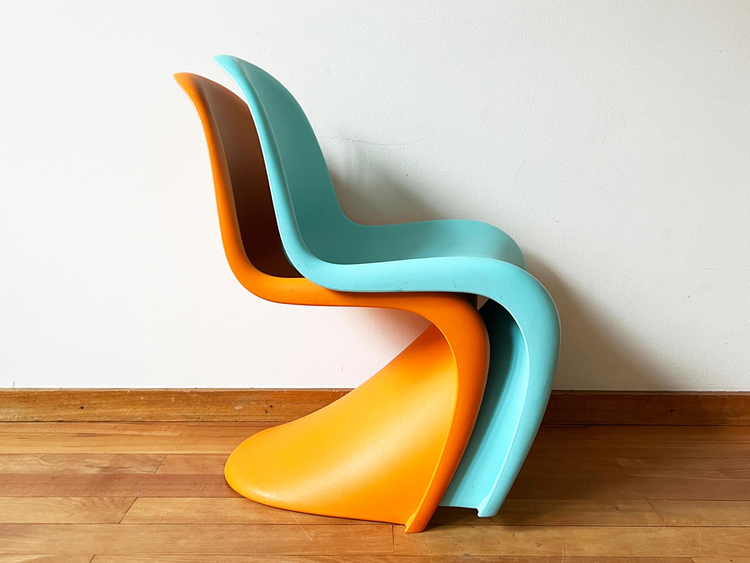 MCM Panton Junior PAIR of Kids Chairs by Verner Panton Vitra, Turquoise + Orange For Sale 8