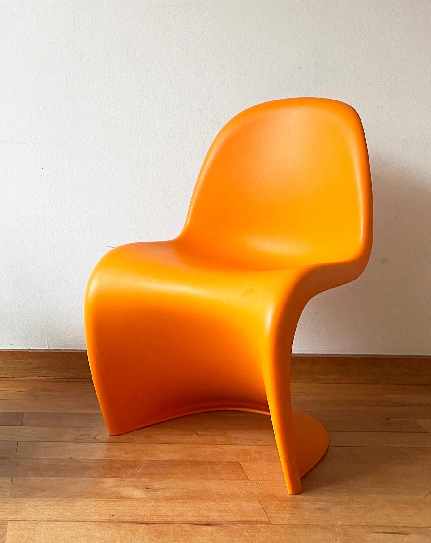 Plastic MCM Panton Junior PAIR of Kids Chairs by Verner Panton Vitra, Turquoise + Orange For Sale
