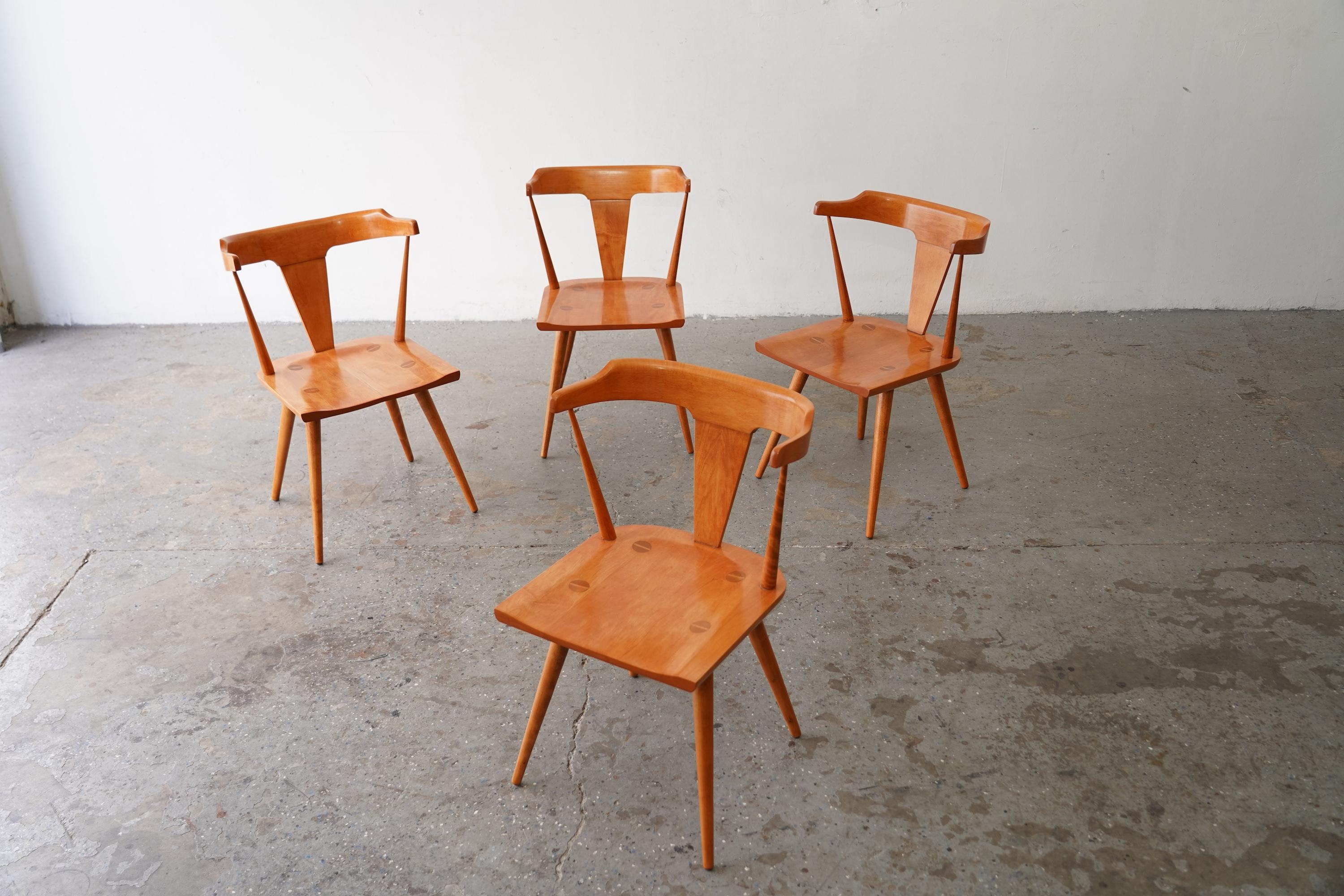 Paul McCobb Planner Group Maple T-Back Dinette Set – Table and 4 Chairs, Restored
A striking and iconic  dinette set from Paul McCobb’s celebrated Planner Group series for Winchendon Furniture, designed in the 1950s. This set includes four of