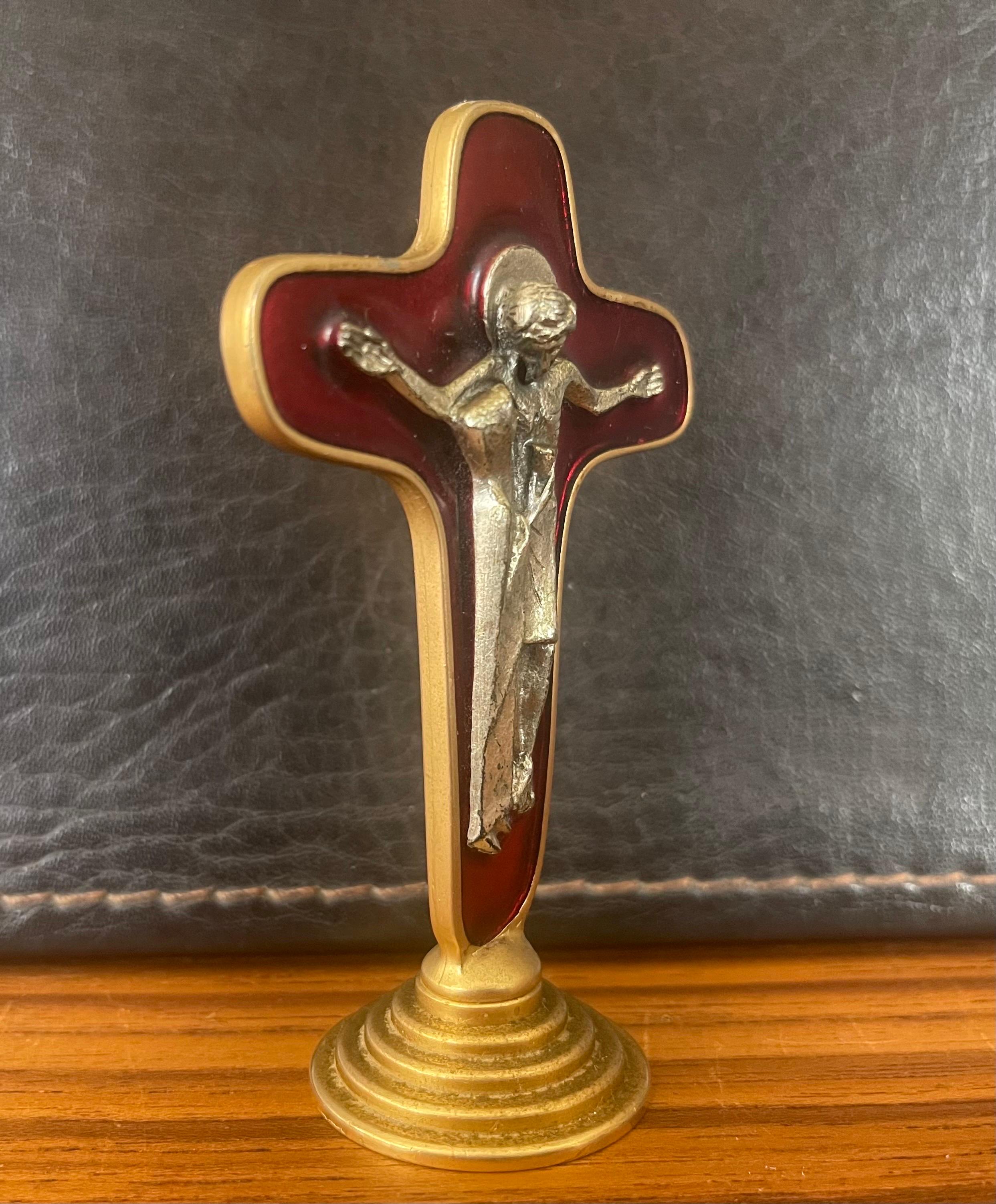 MCM Petite Red Enamel and Brass Crucifix / Cross on Base For Sale 1