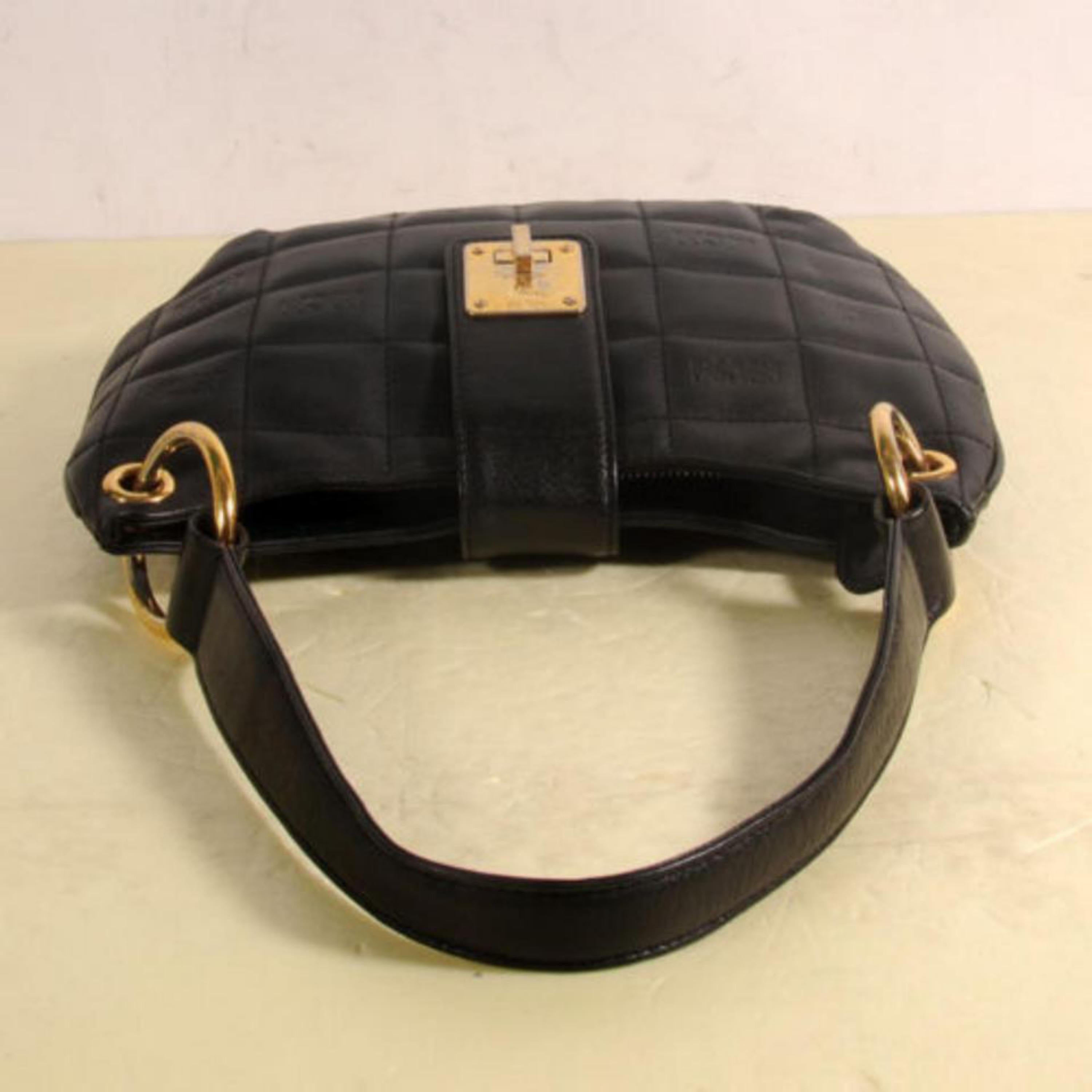 MCM Quilted Hobo 868823 Black Leather Shoulder Bag For Sale 4