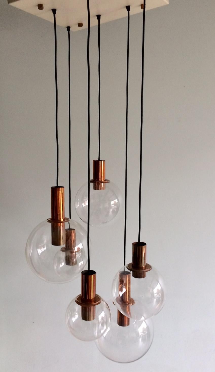 MCM RAAK Design 1960's Copper & Glass Pendant Lamp Large Chandelier For Sale 7