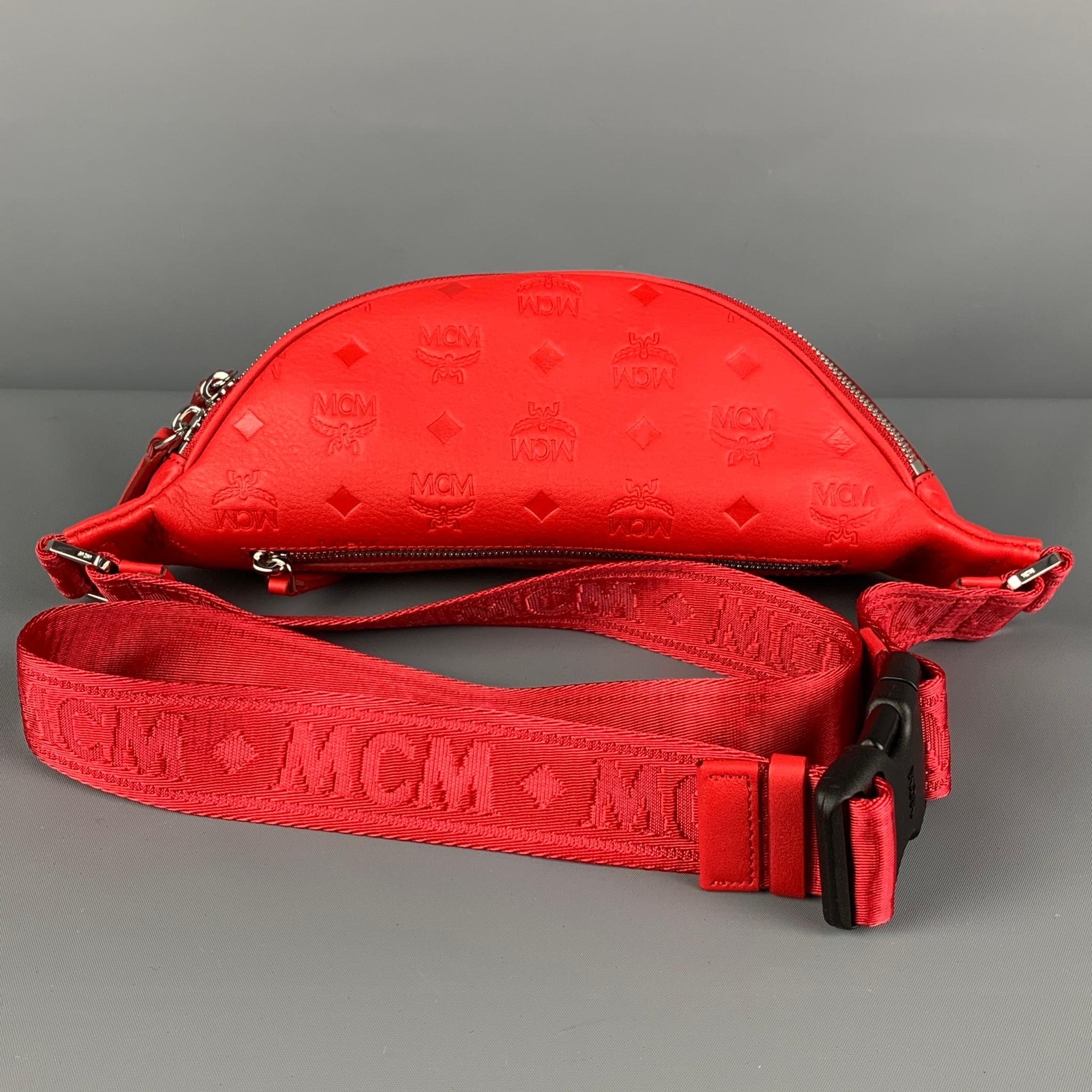 mcm fanny pack red