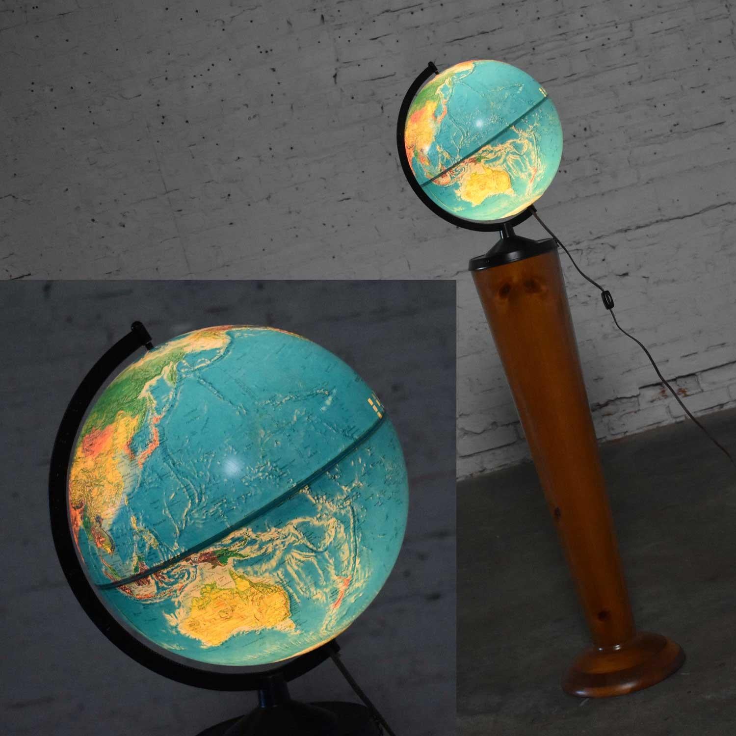 MCM Repogle World Horizon Series Lighted World Globe on Custom Pine Stand In Good Condition For Sale In Topeka, KS