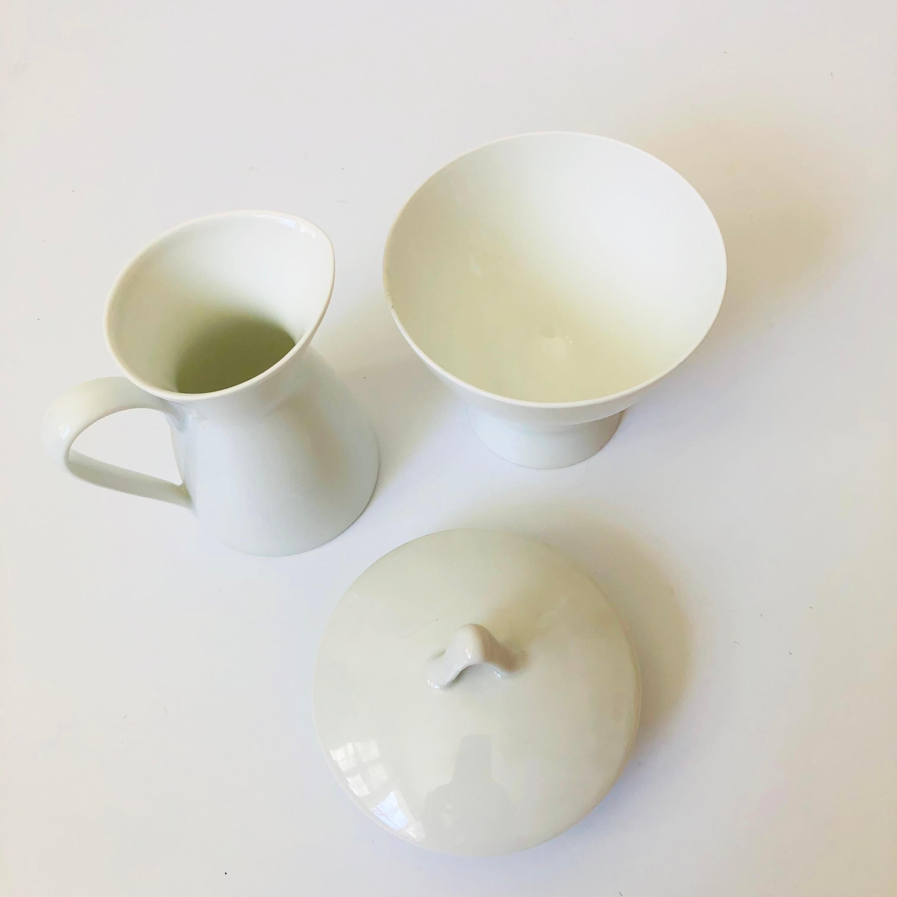 20th Century MCM Rosenthal Porcelain Creamer and Sugar Bowl Set For Sale