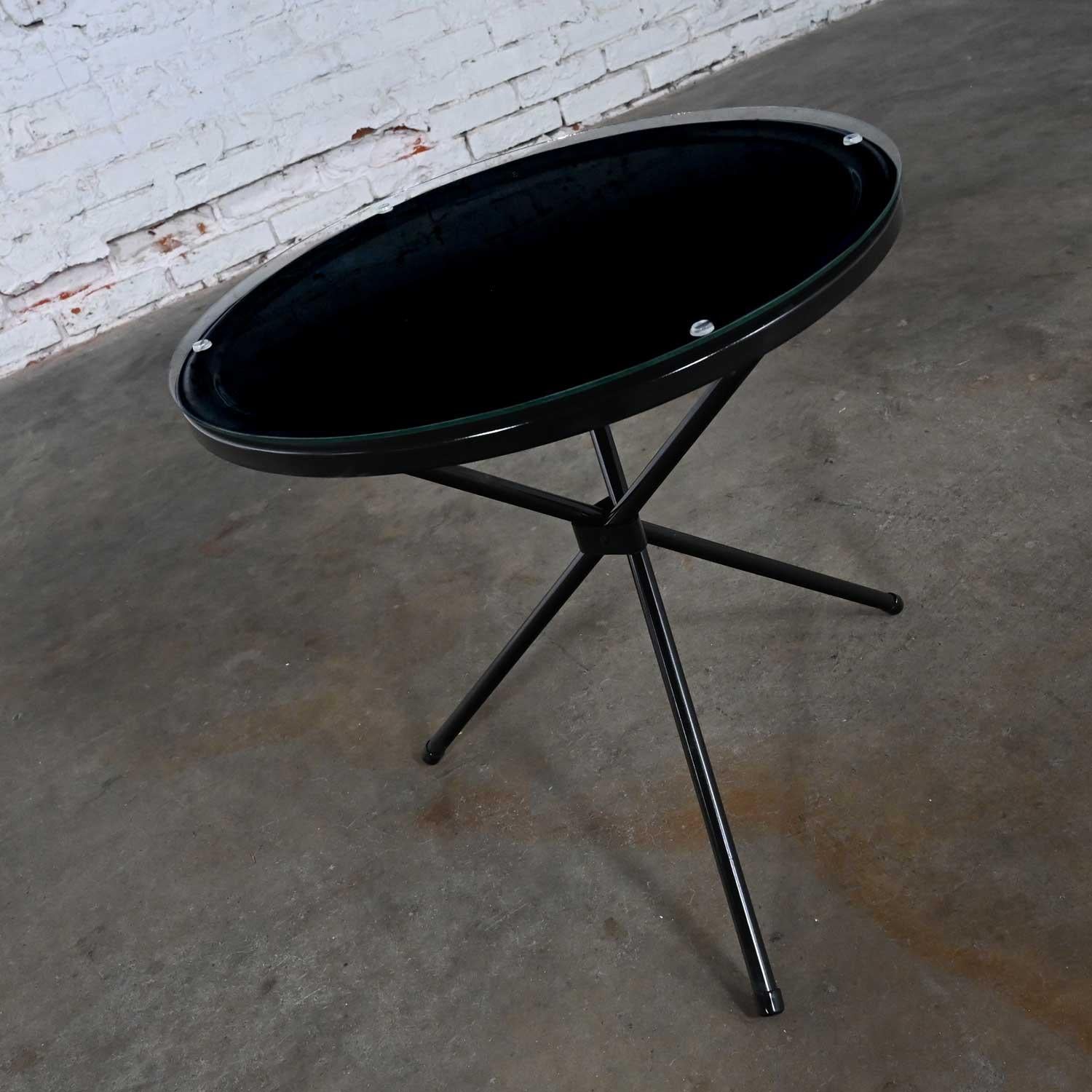 MCM Round Metal Outdoor Black Painted Tripod Accent Table with Glass Top For Sale 7