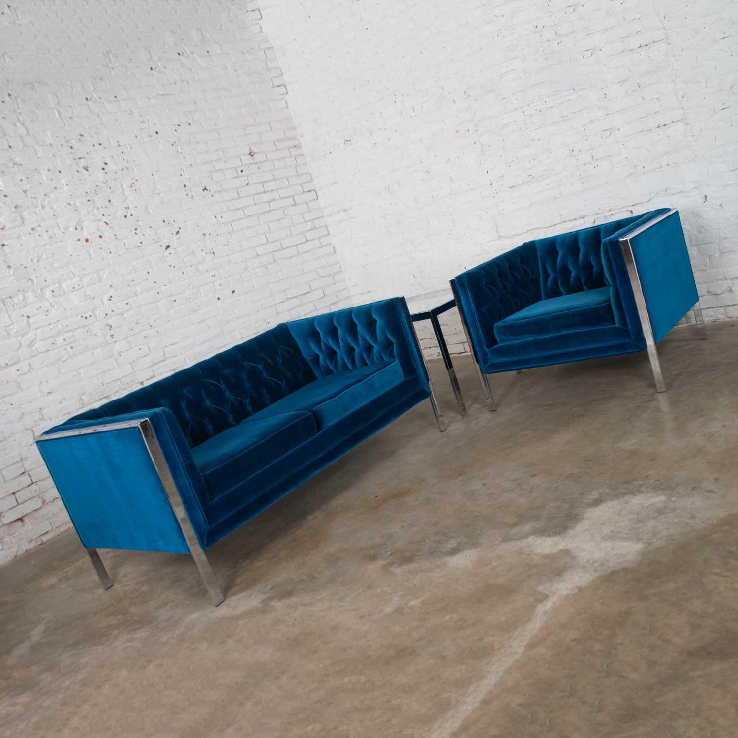 MCM Royal Blue Velvet and Chrome Cube Loveseat and Chair after Milo Baughman In Good Condition For Sale In Topeka, KS
