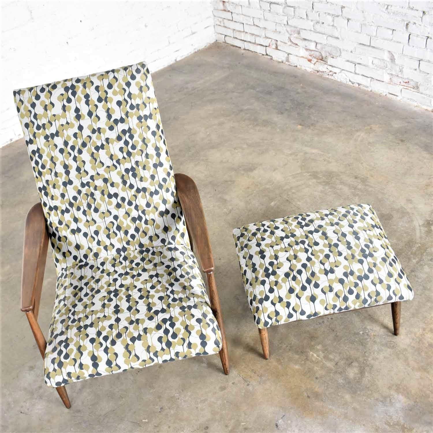 Fabric MCM Scandinavian Modern Style High Back Lounge Chair & Ottoman Attr Home Chair For Sale