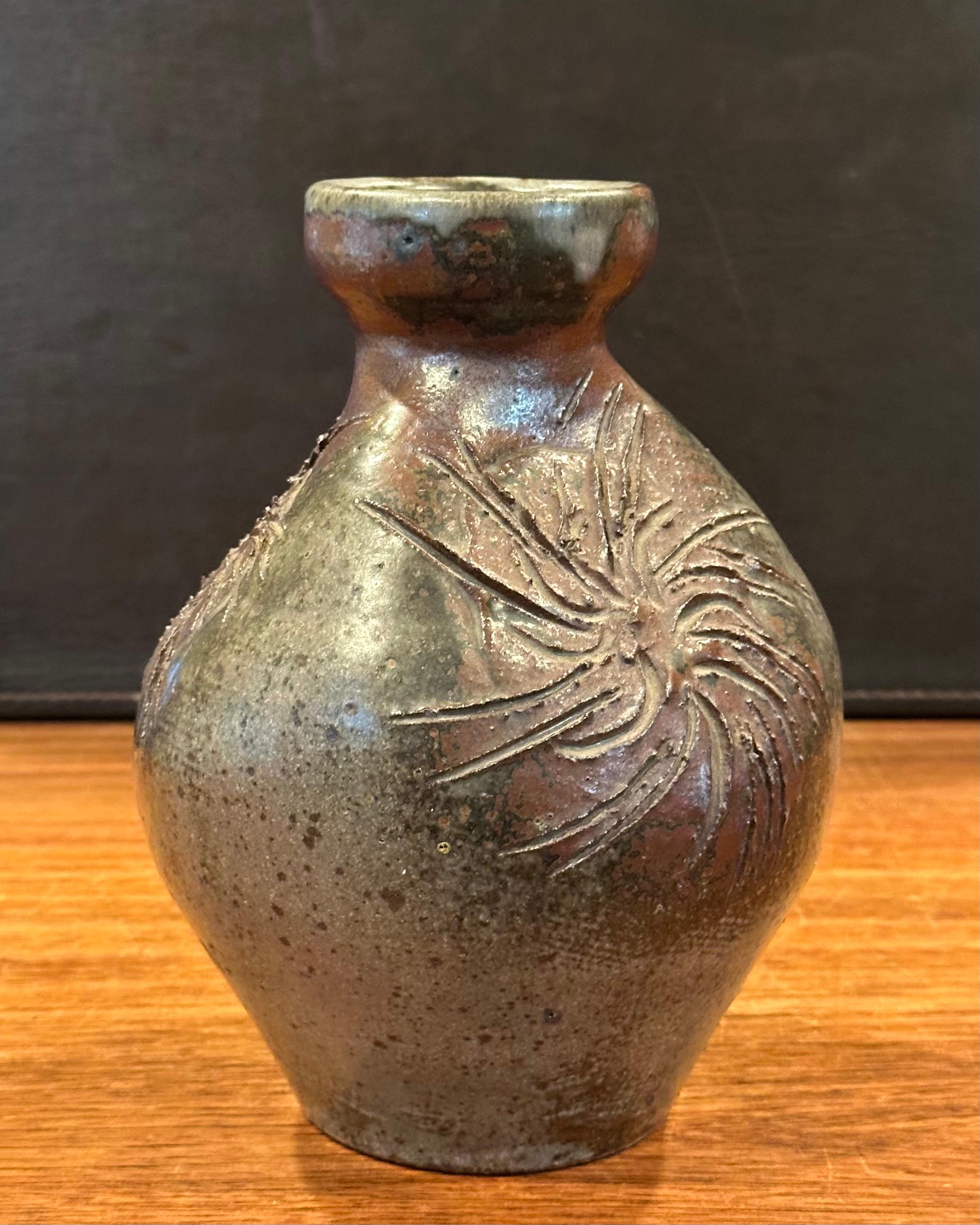 20th Century MCM Signed California Studio Pottery Stoneware Vase with Sunbursts For Sale