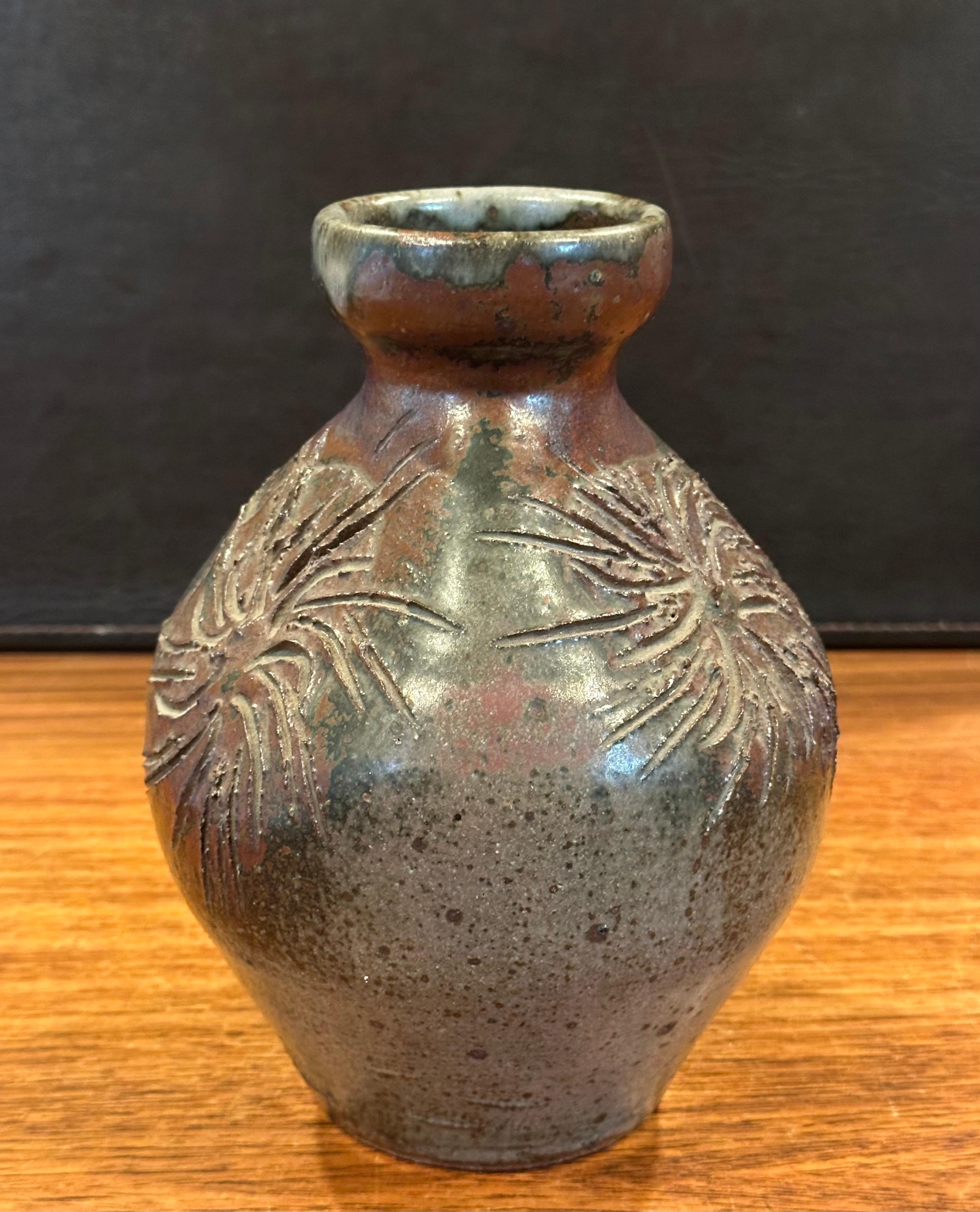 MCM Signed California Studio Pottery Stoneware Vase with Sunbursts For Sale 2