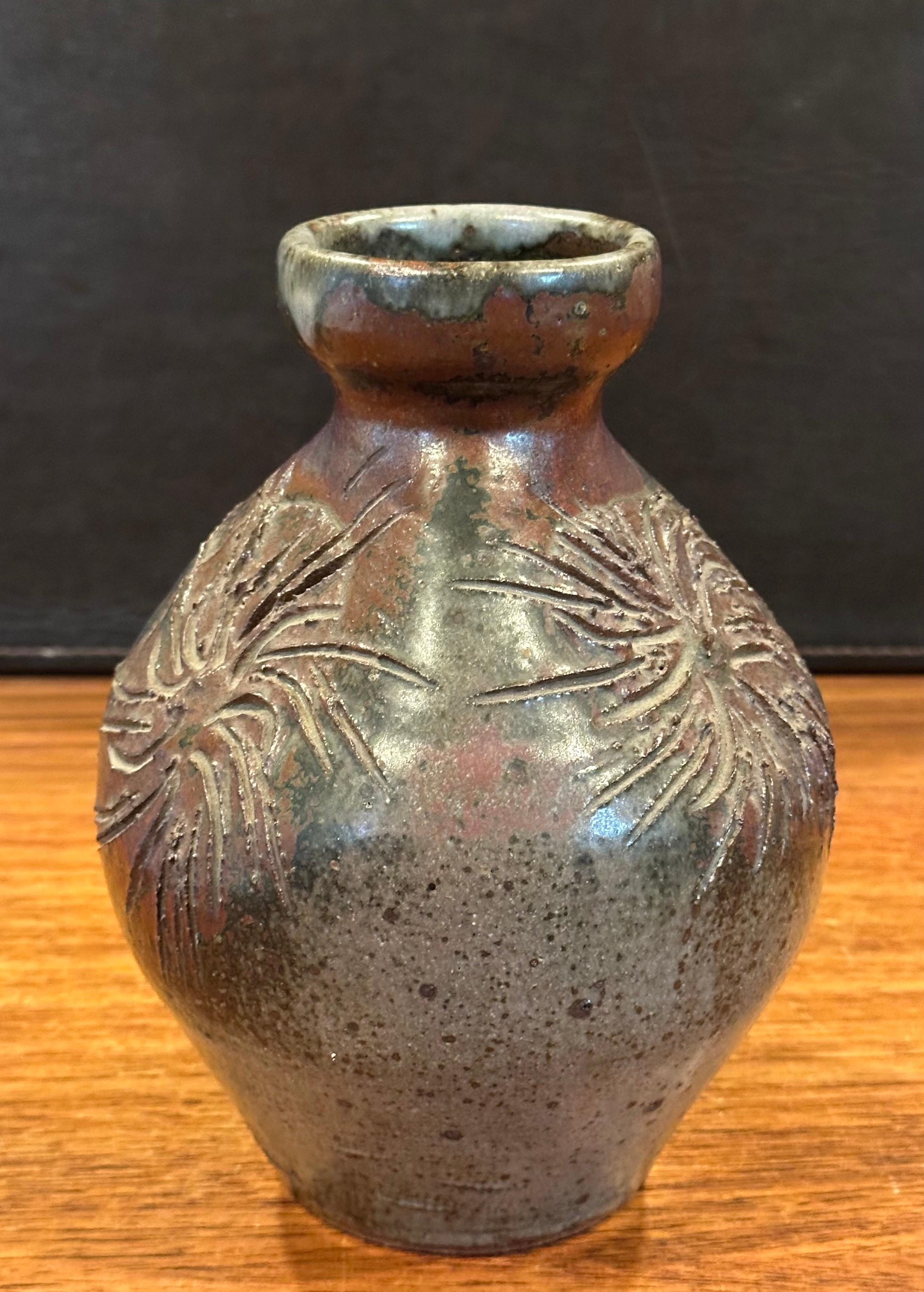 MCM Signed California Studio Pottery Stoneware Vase with Sunbursts For Sale 3