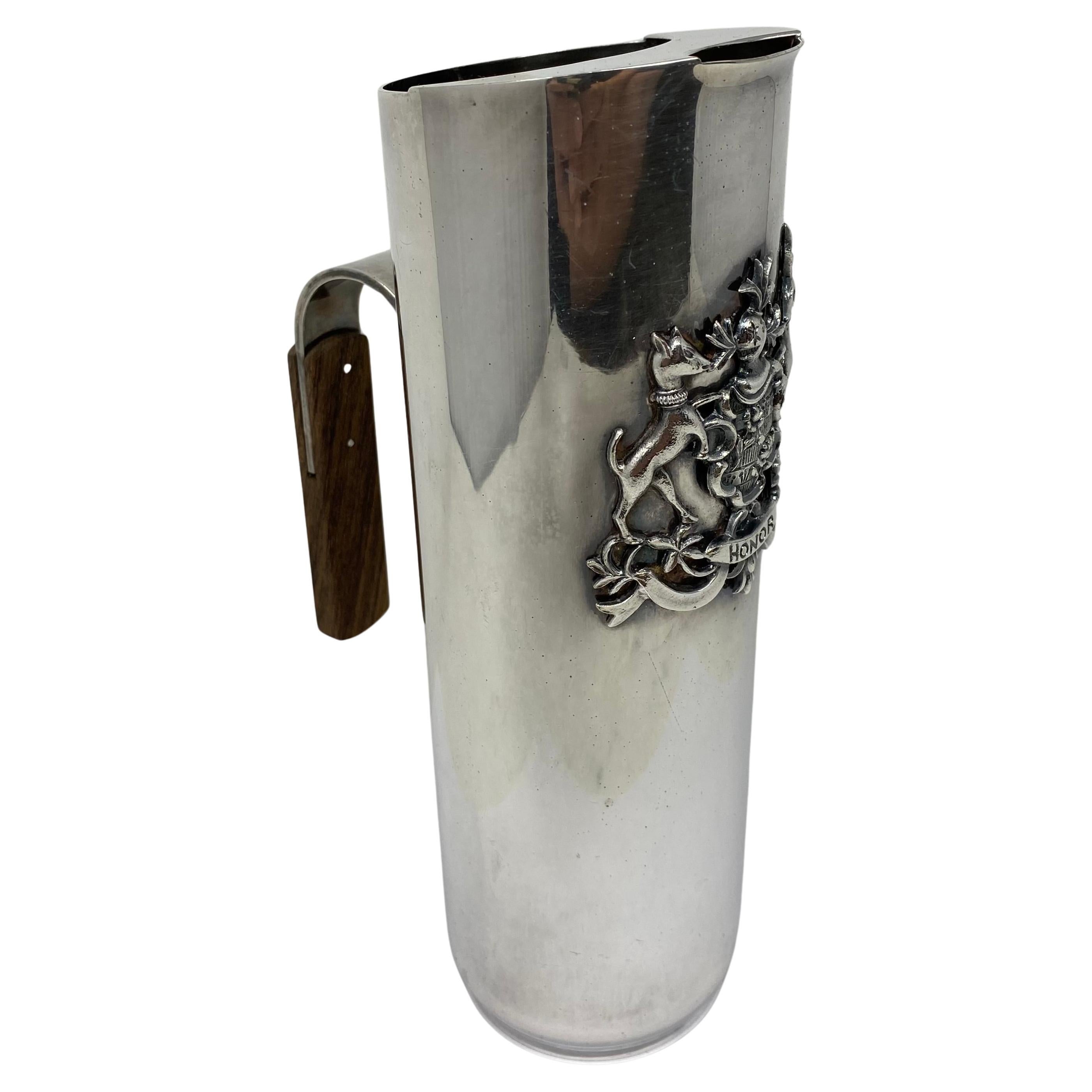 MCM Jarra con Escudo de Armas Plateada Made in Italy en venta