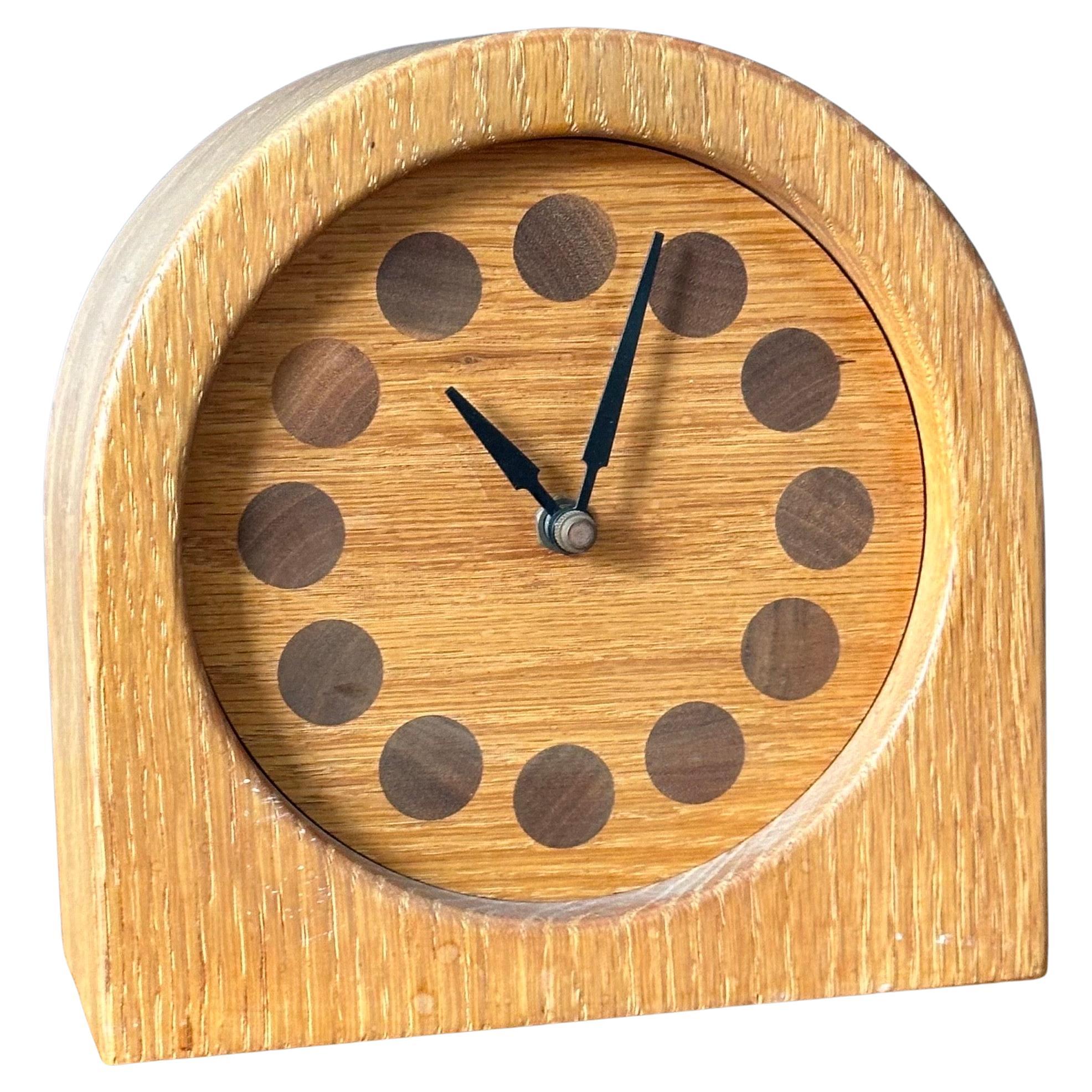 Horloge de bureau en teck massif staved MCM en vente 3