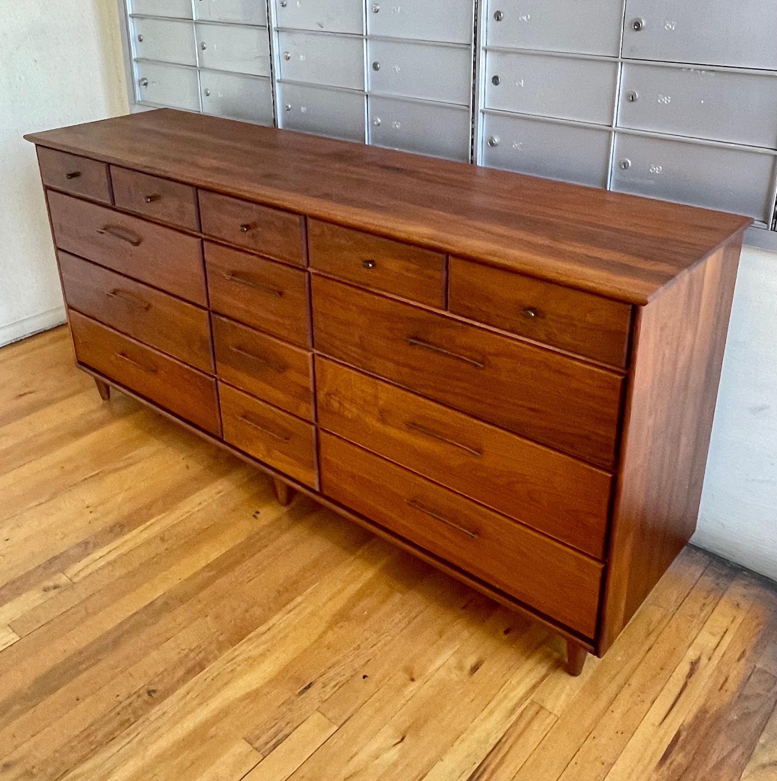 MCM Solid Walnut 14 Drawer Dresser by ACE-HI Prelude California Design In Good Condition In San Diego, CA