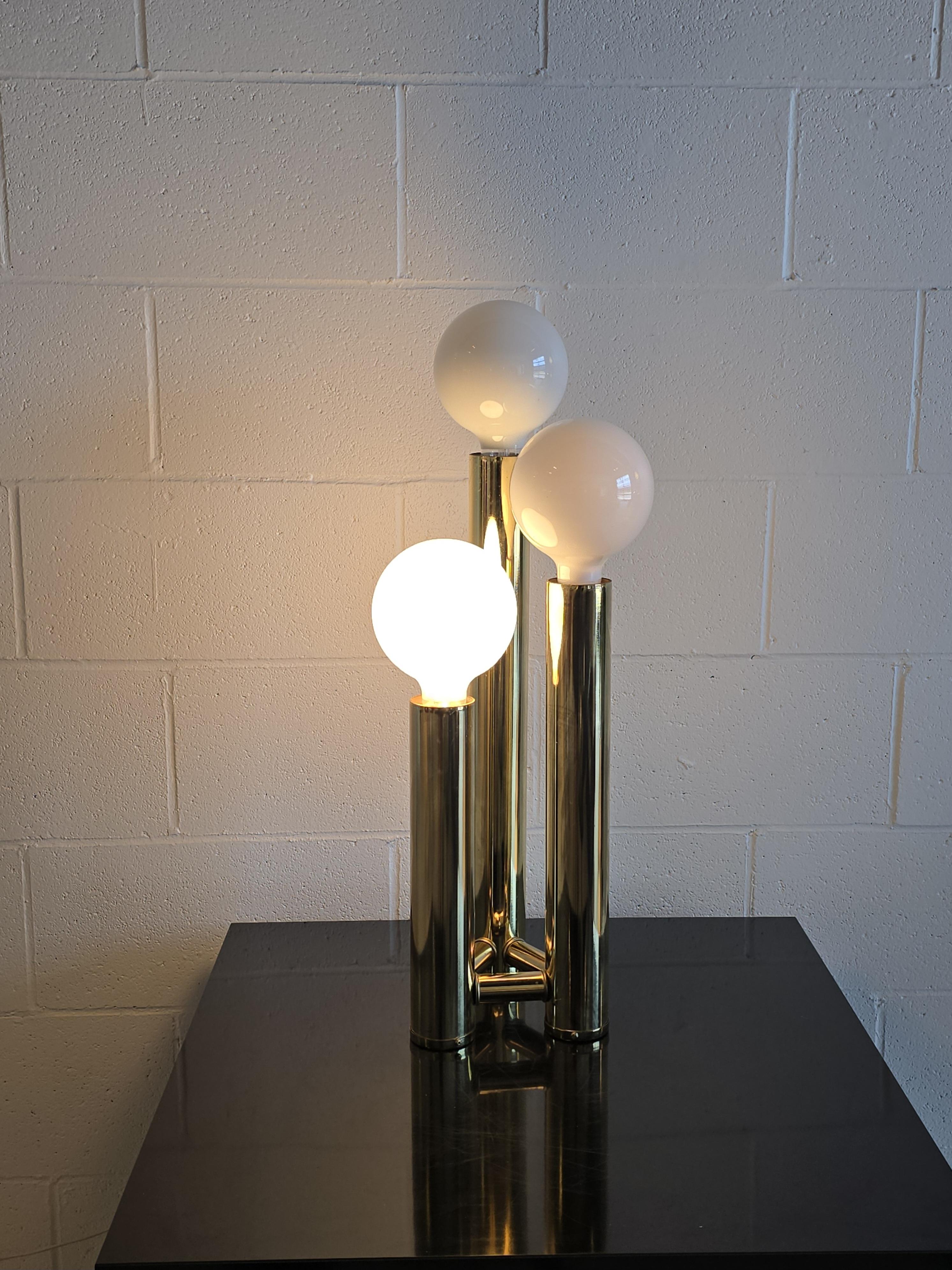 Canadian MCM Space Age Three Tier Tubular Brass 1970s Table Lamp For Sale