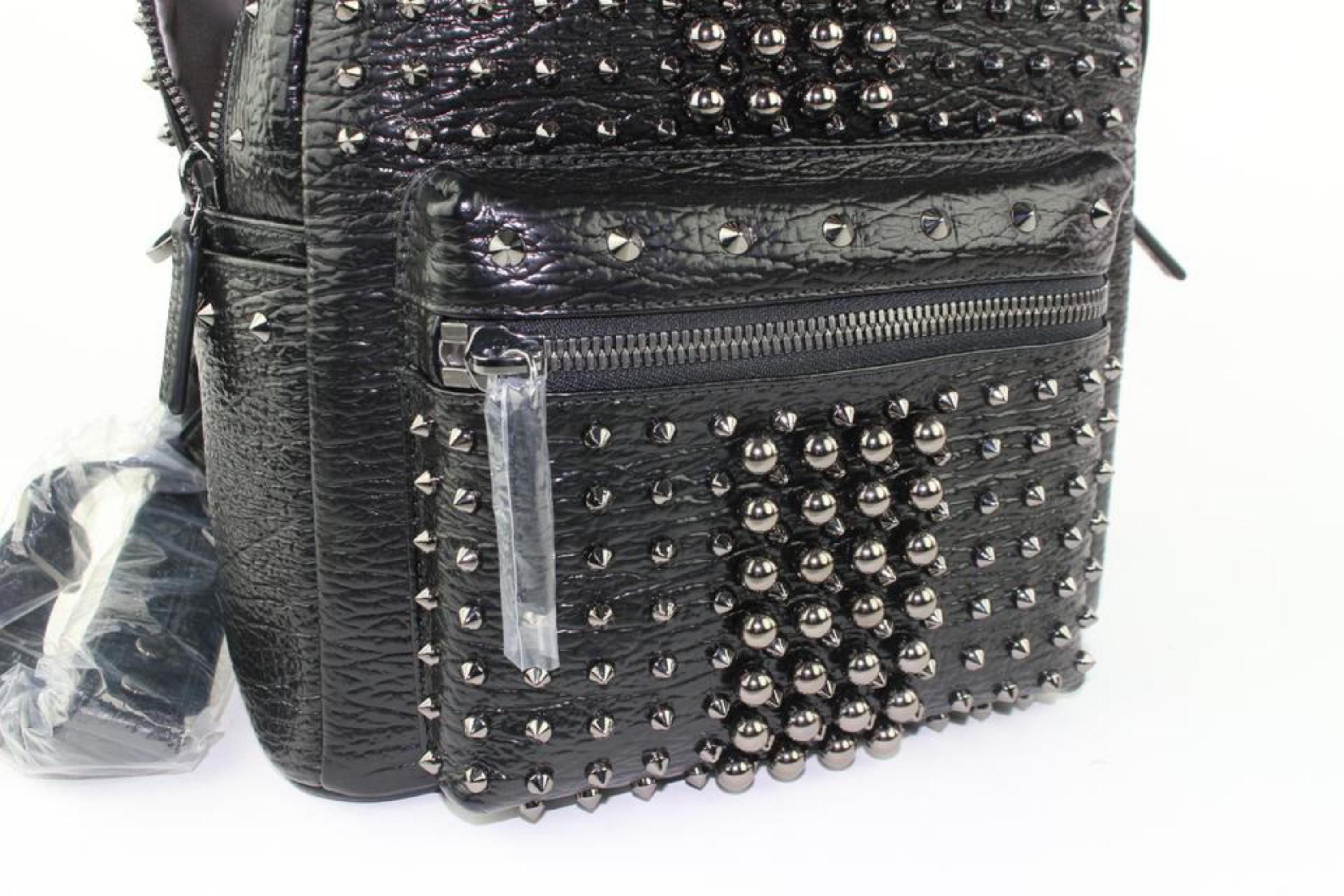 MCM Stark Pearl Stud 2mcz1016 Black Leather Backpack For Sale 8