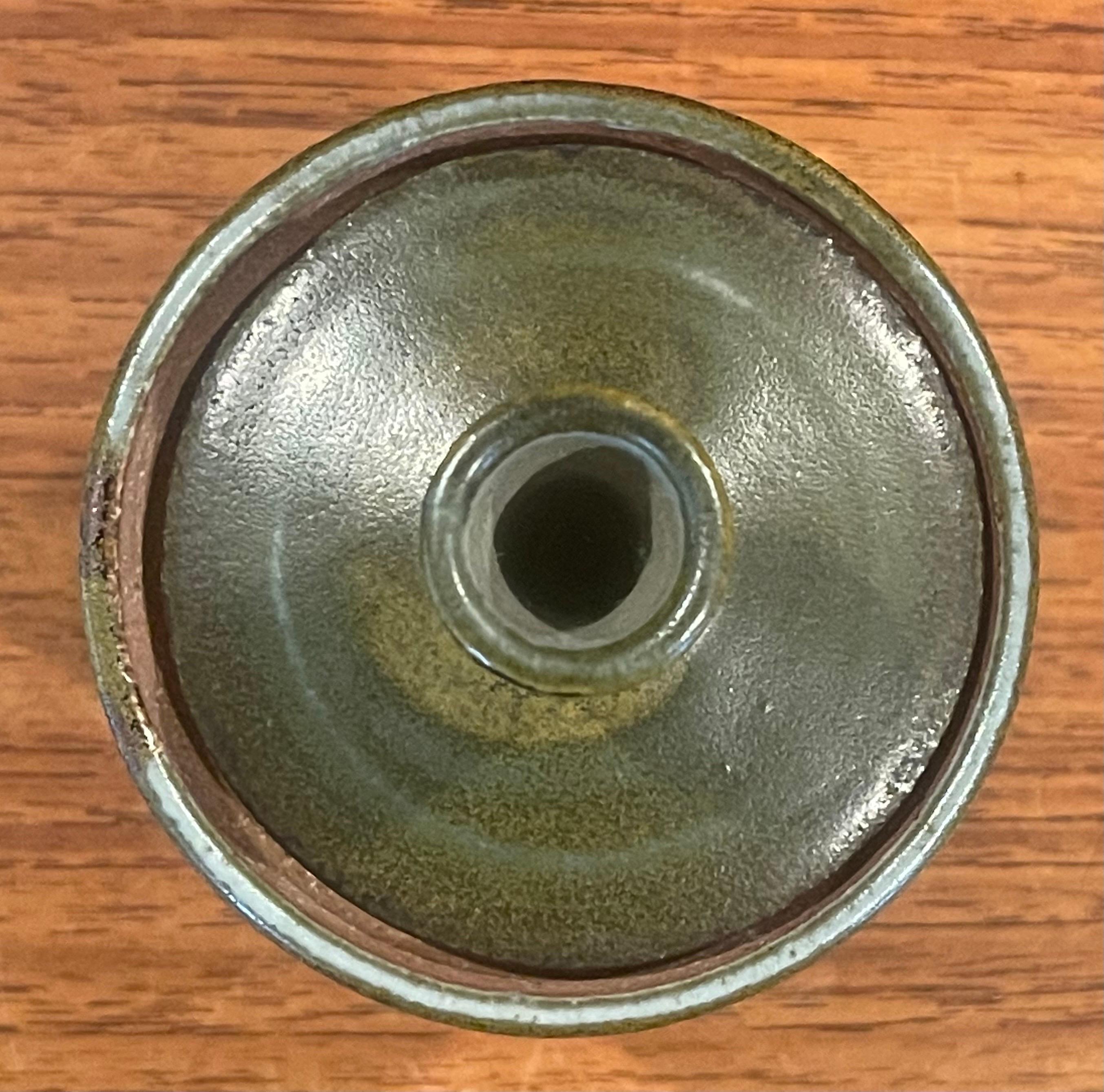 Pot à couvercle MCM Stoneware Studio Pottery d'Amy Donaldson en vente 2