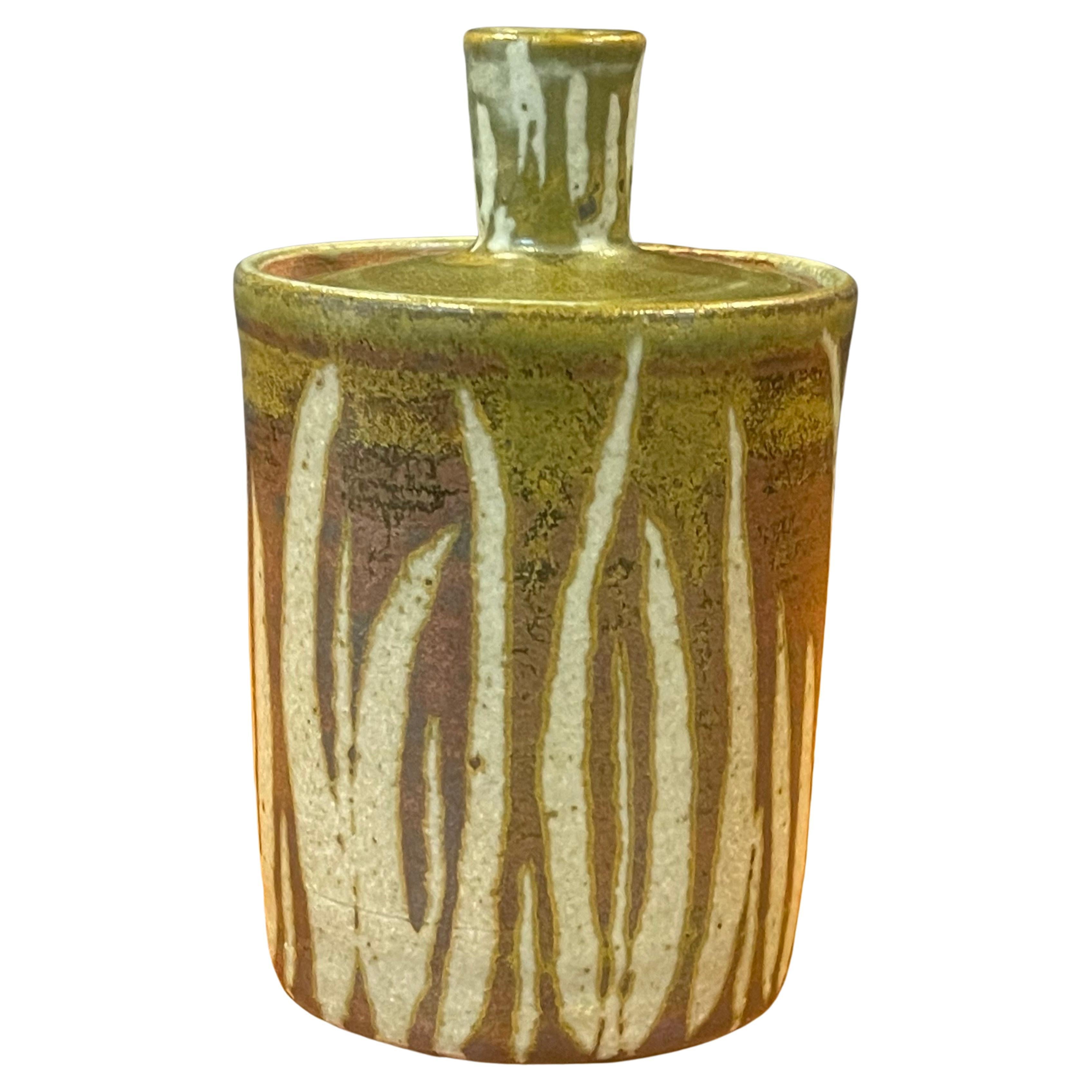 MCM Stoneware Studio Pottery Lidded Jar by Amy Donaldson For Sale 5