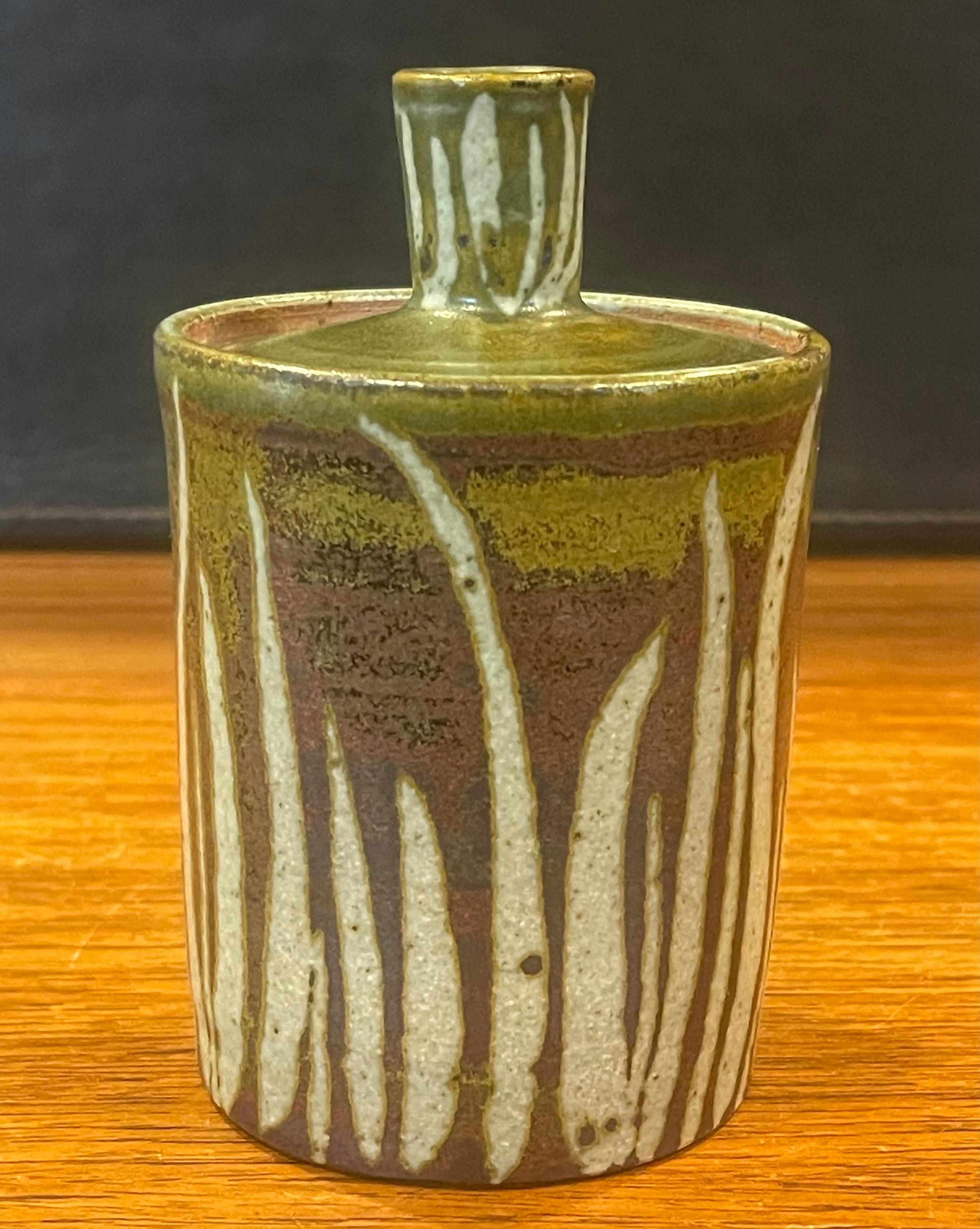 Glazed MCM Stoneware Studio Pottery Lidded Jar by Amy Donaldson For Sale