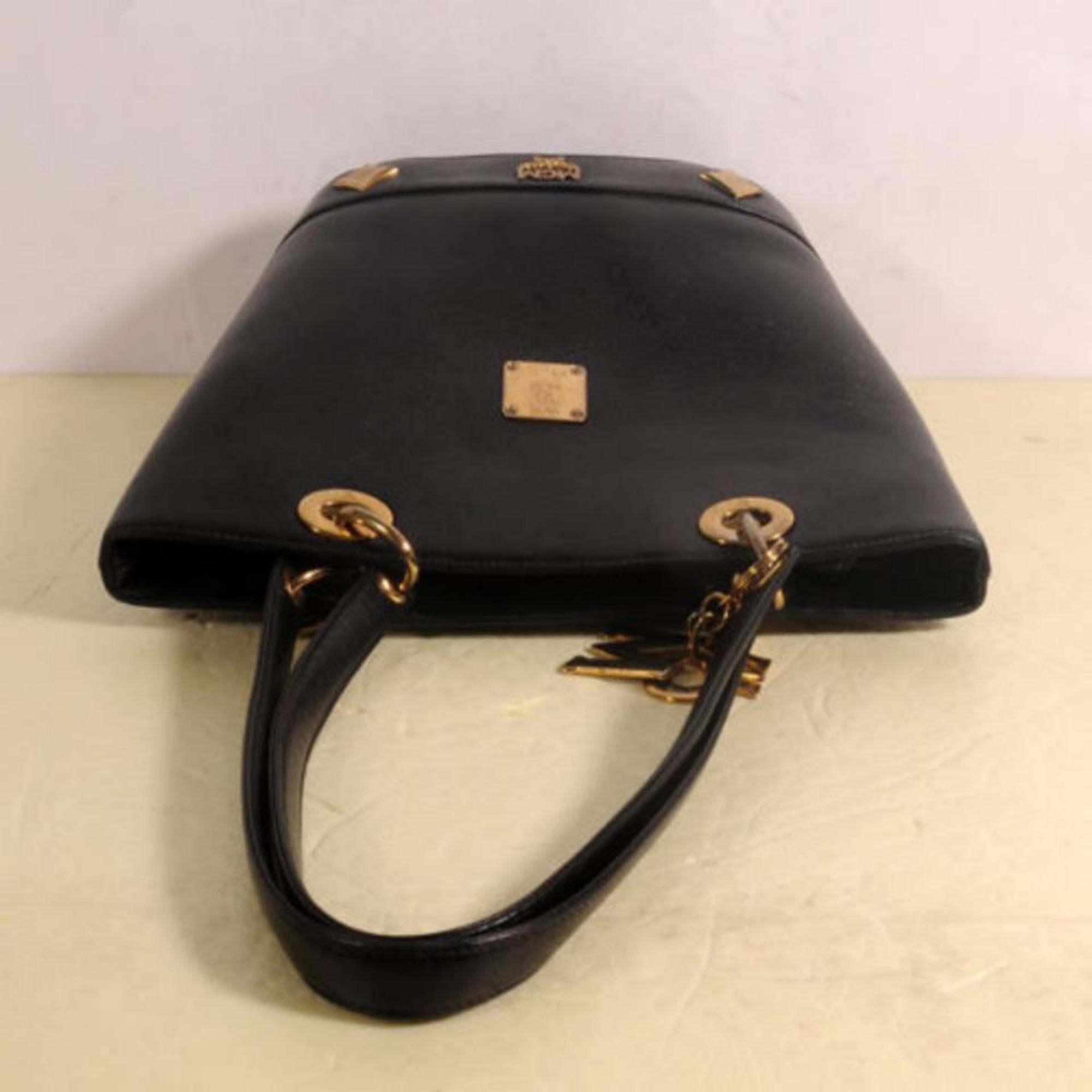 VERY GOOD VINTAGE CONDITION
(7.5/10 or B+)
Includes Dust Bag and Bag Charm
This item does not come with any extra accessories.
Please review photos for more details.
Color appearance may vary depending on your monitor settings.
sku : 869443
