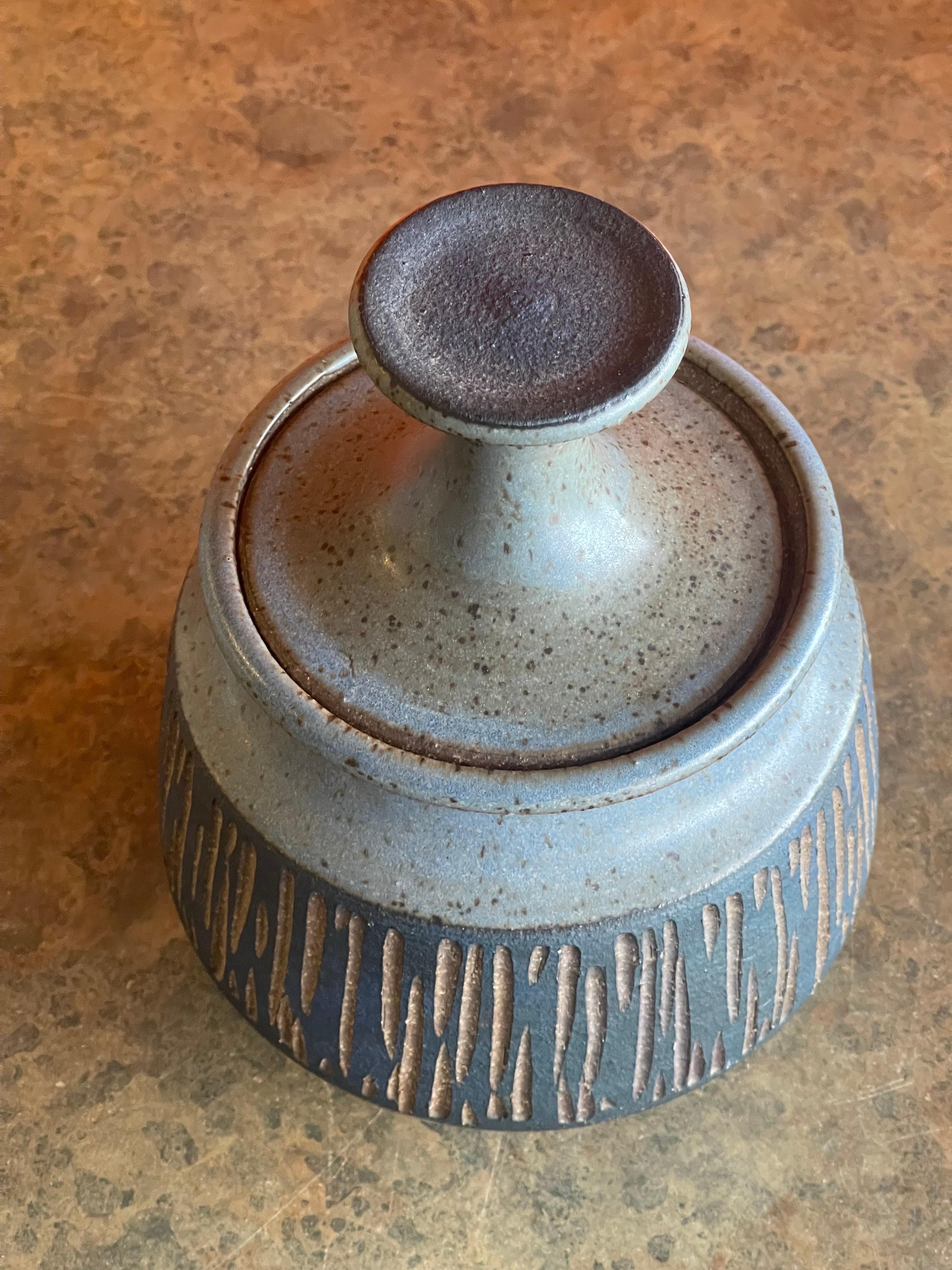 MCM Studio Pottery Lidded Stoneware Vessel by Joel Edwards 5