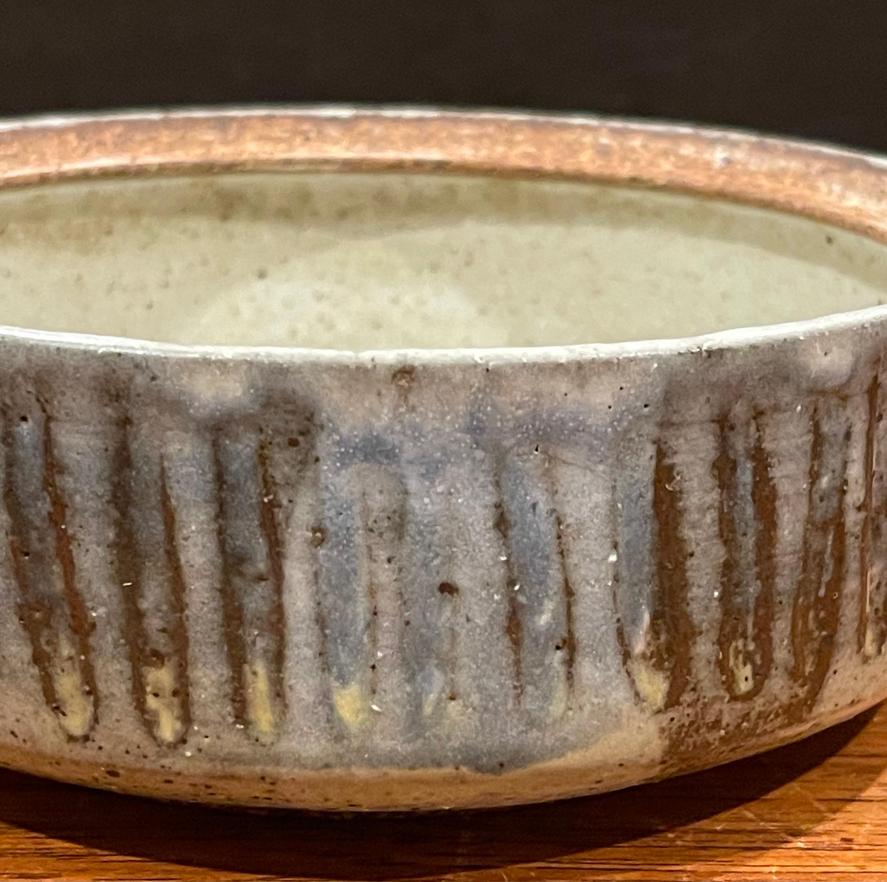 MCM Studio Pottery Lidded Stoneware Vessel by Joel Edwards For Sale 7