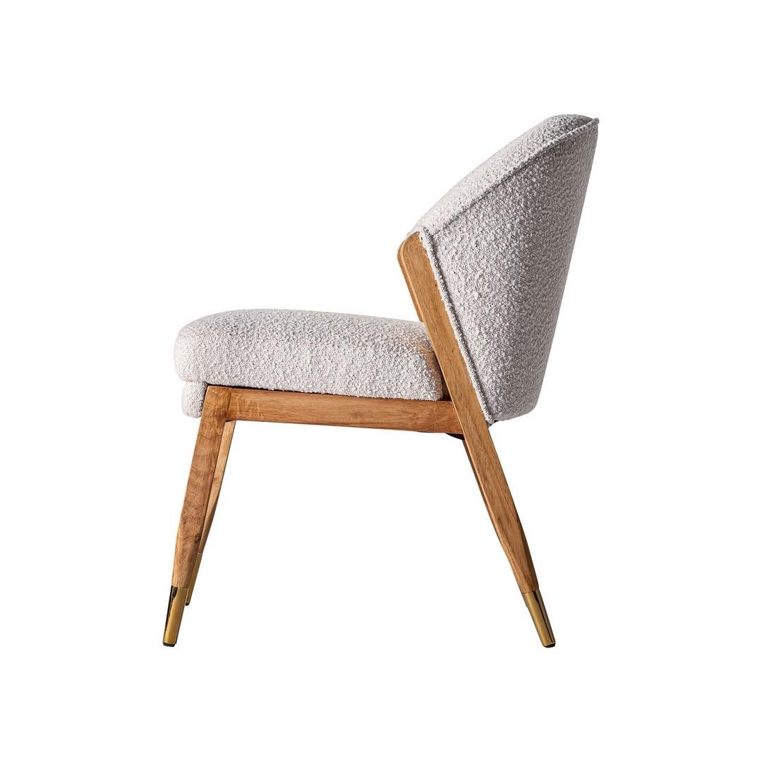 Chaise en bois et tissu bouclé de style MCM Neuf - En vente à Tourcoing, FR