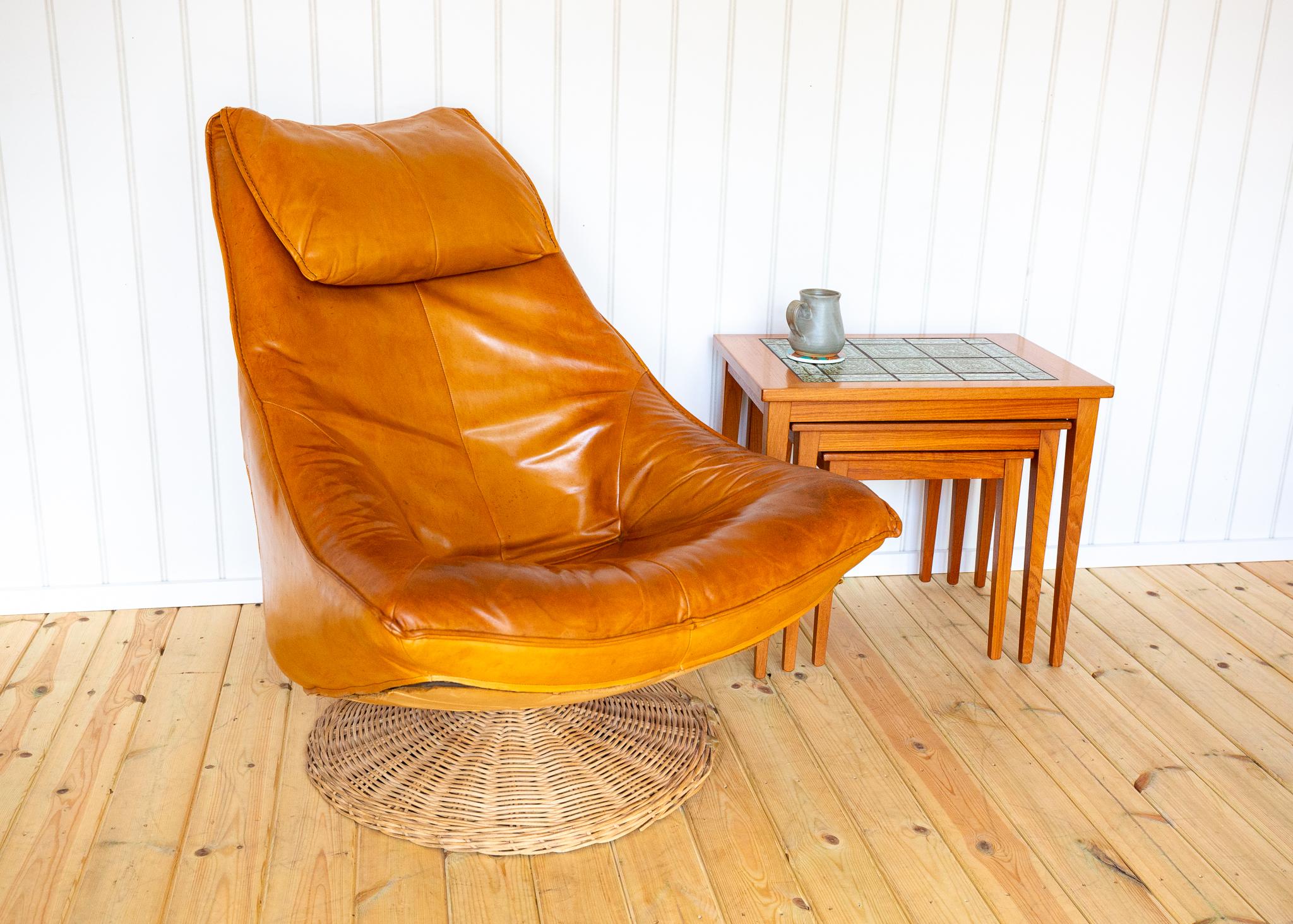Chaise longue pivotante MCM en cuir caramel 1970 DEN Gerard Van Den Berg Montis en vente 8