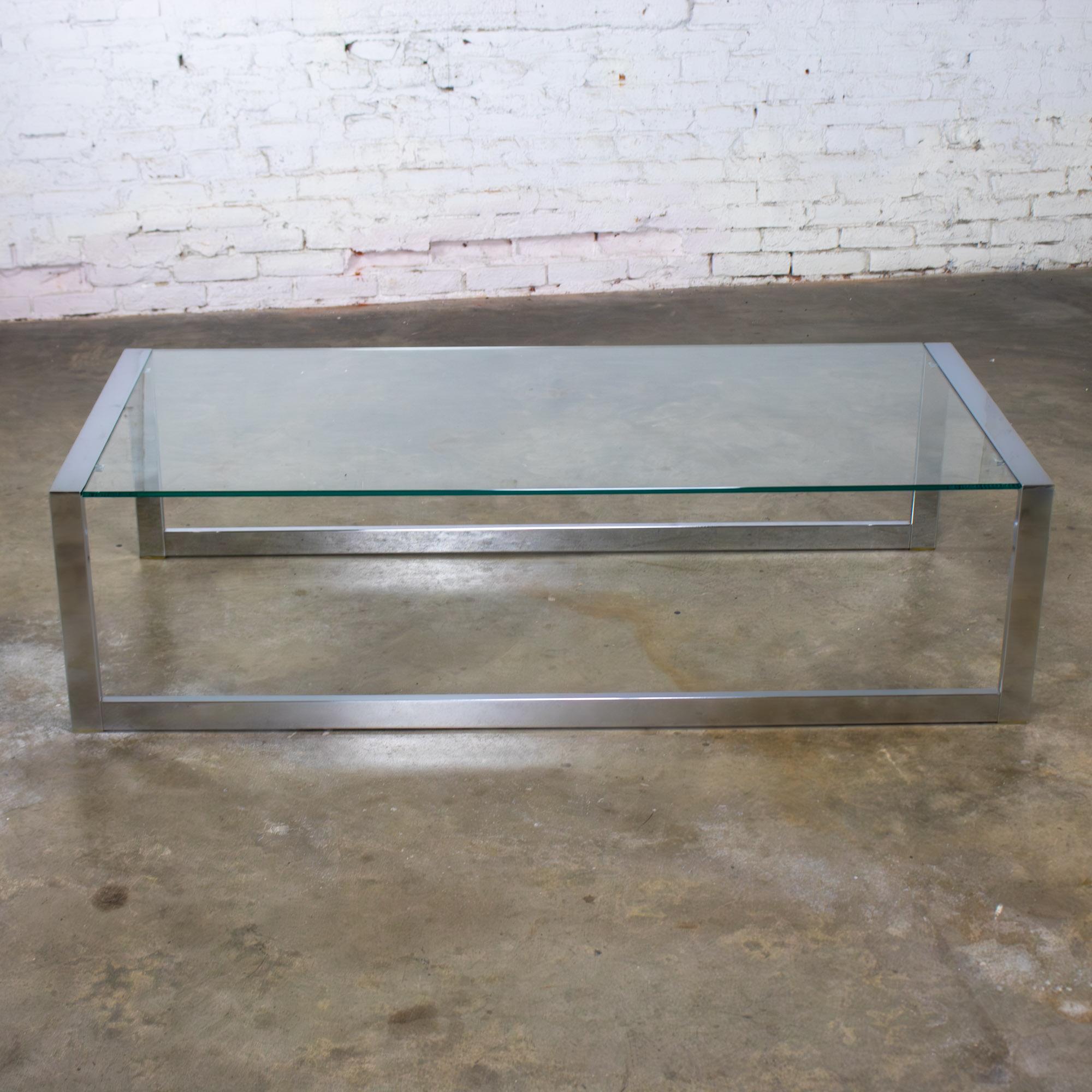 MCM to Modern Großer Couchtisch Chromrohrgestell mit Kufenfuß und Glasplatte im Angebot 5